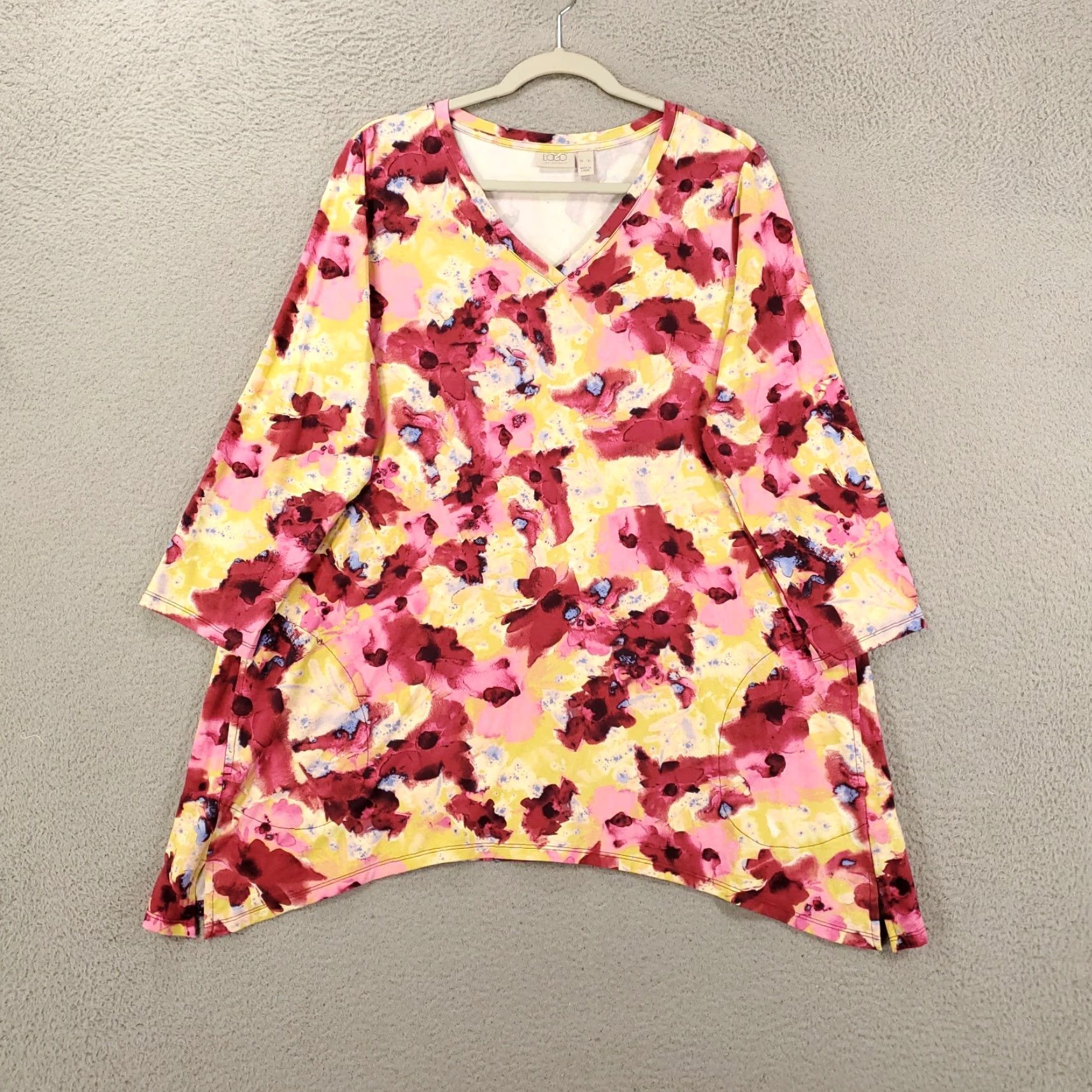 Vintage LOGO by Lori Goldstein Womens Top XL Red Yellow Floral V Neck 3/4 Sleeve Blouse Size XL / US 12-14 / IT 48-50 - 2 Thumbnail