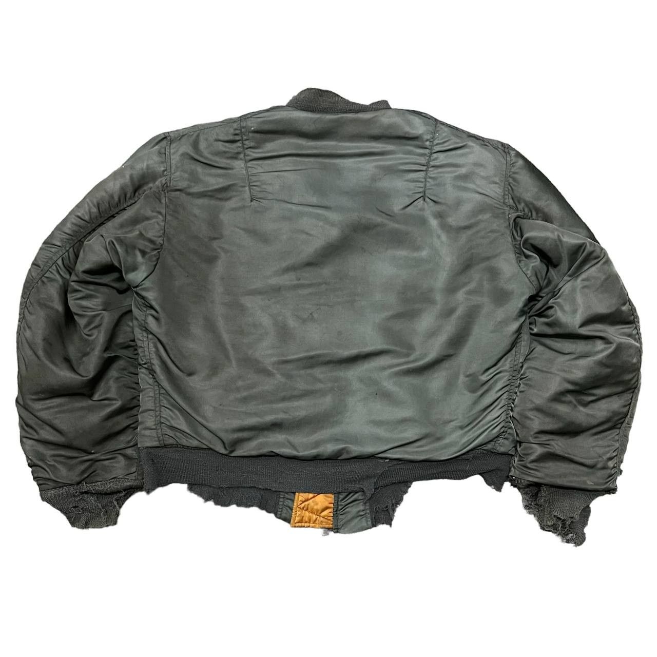 Alpha Industries Vintage 60's Alpha Industries Ma 1 Bomber Jacket Thrashed Size US M / EU 48-50 / 2 - 16 Thumbnail