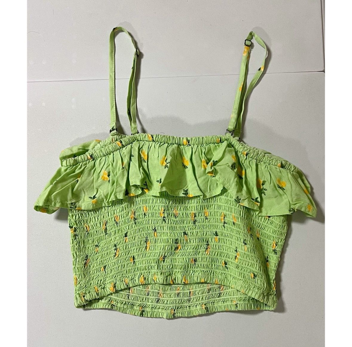 Hollister Hollister Green Lemons Floral Ruffle Crop Top Shirt Size S🍋✨ Size S / US 4 / IT 40 - 4 Thumbnail