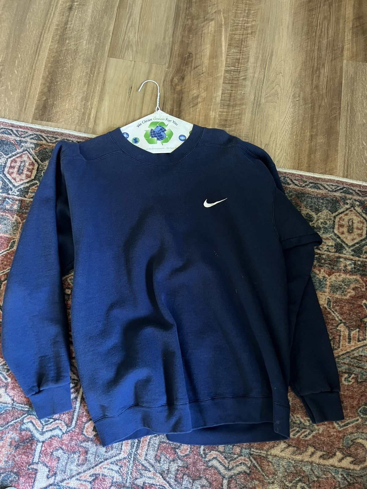 Vintage Vintage made in USA Nike crew neck Size US L / EU 52-54 / 3 - 1 Thumbnail