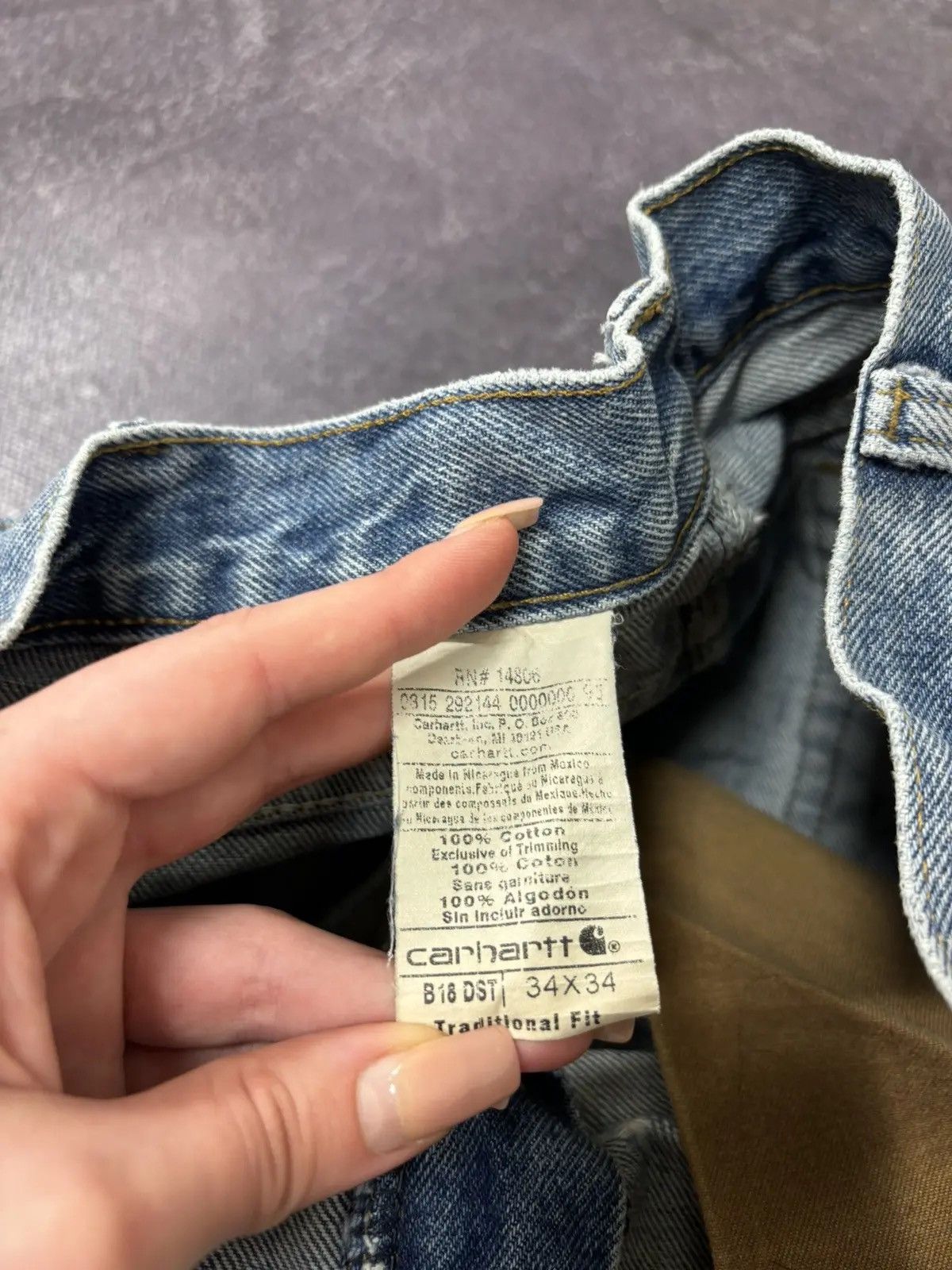 Carhartt × Vintage Vintage Carhartt USA Traditional Fit Denim Work Hype Jeans Size US 34 / EU 50 - 14 Thumbnail