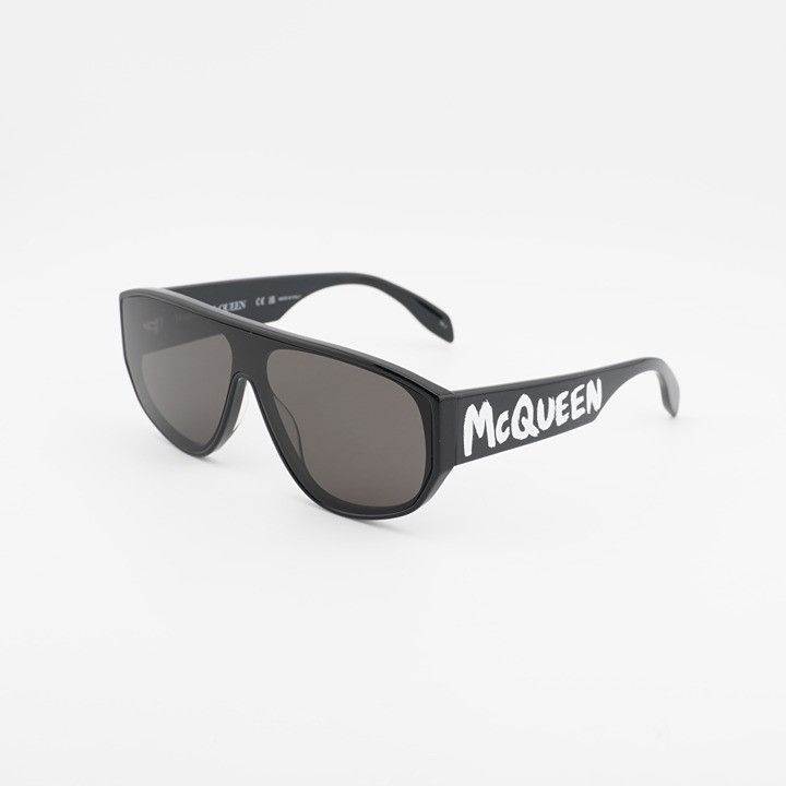 Alexander McQueen Alexander McQueen AM0386S 001 Sunglasses Black Shield Frame Size ONE SIZE - 2 Thumbnail