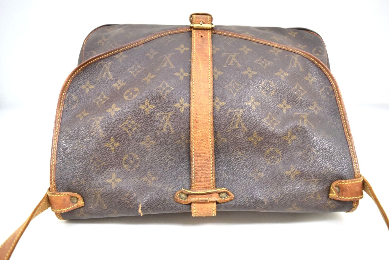 Louis Vuitton Louis Vuitton Saumur 35 Crossbody Monogram Canvas M42254 Size ONE SIZE - 3 Thumbnail