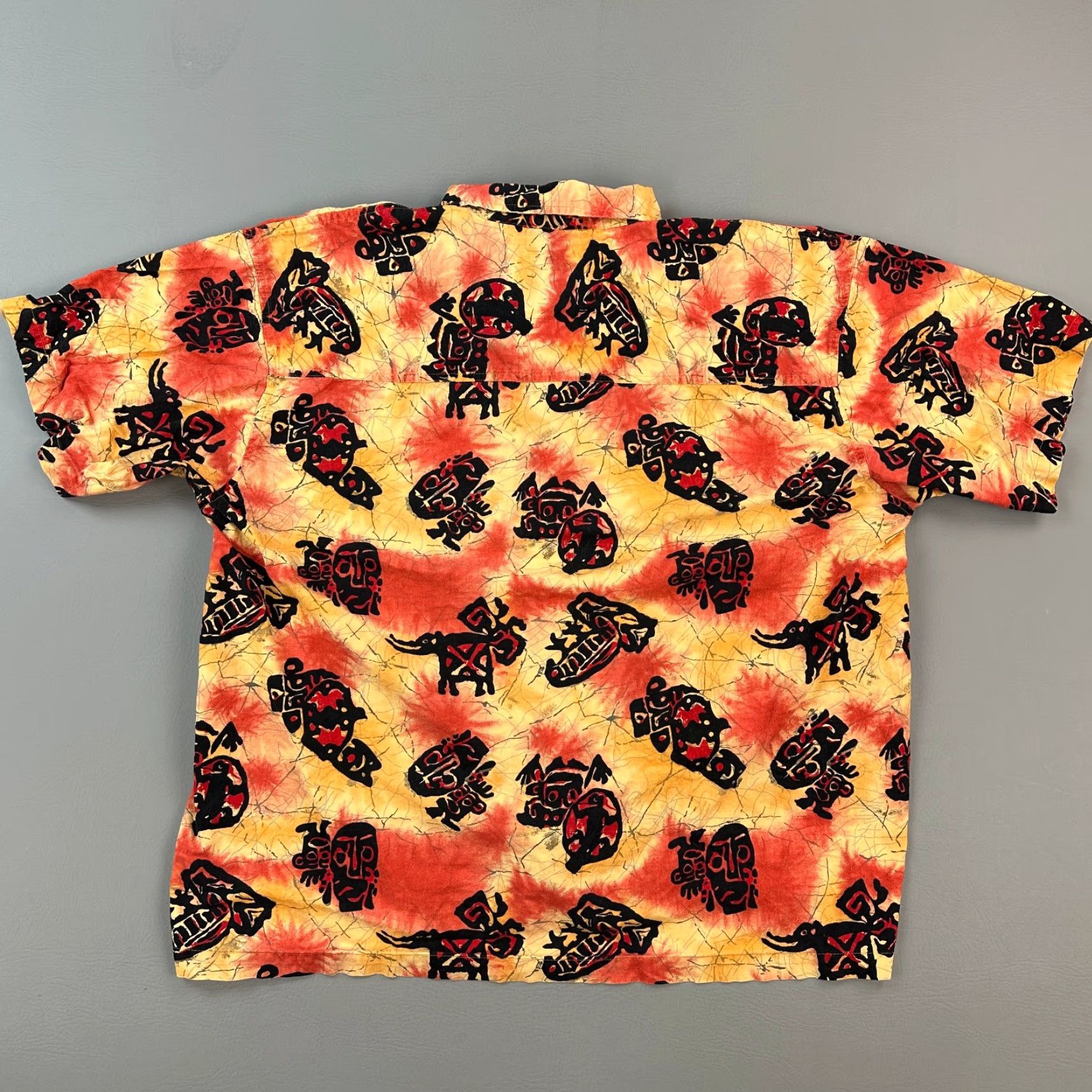 Vintage VINTAGE No Boundaries Shirt Mens 2XL Yellow Red Tiki Tribal Short Sleeve Camp Shirt Men 2XL Yellow Red Tiki Tribal Casual 90s Western Boys? Size US XXL / EU 58 / 5 - 4 Thumbnail