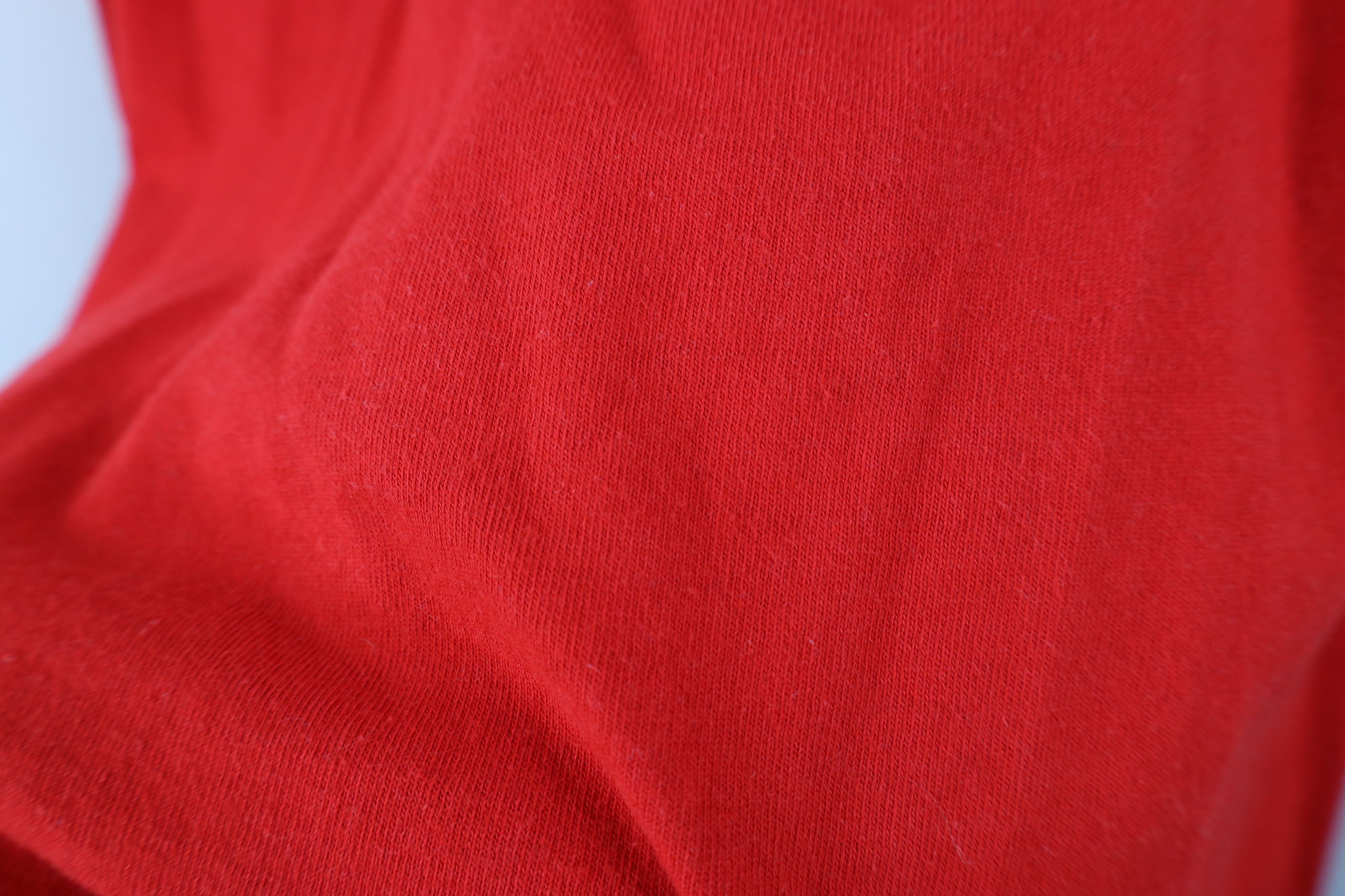 Vintage Vintage 90s Streetwear Heavyweight Cotton T-Shirt Red USA Size US XL / EU 56 / 4 - 7 Thumbnail