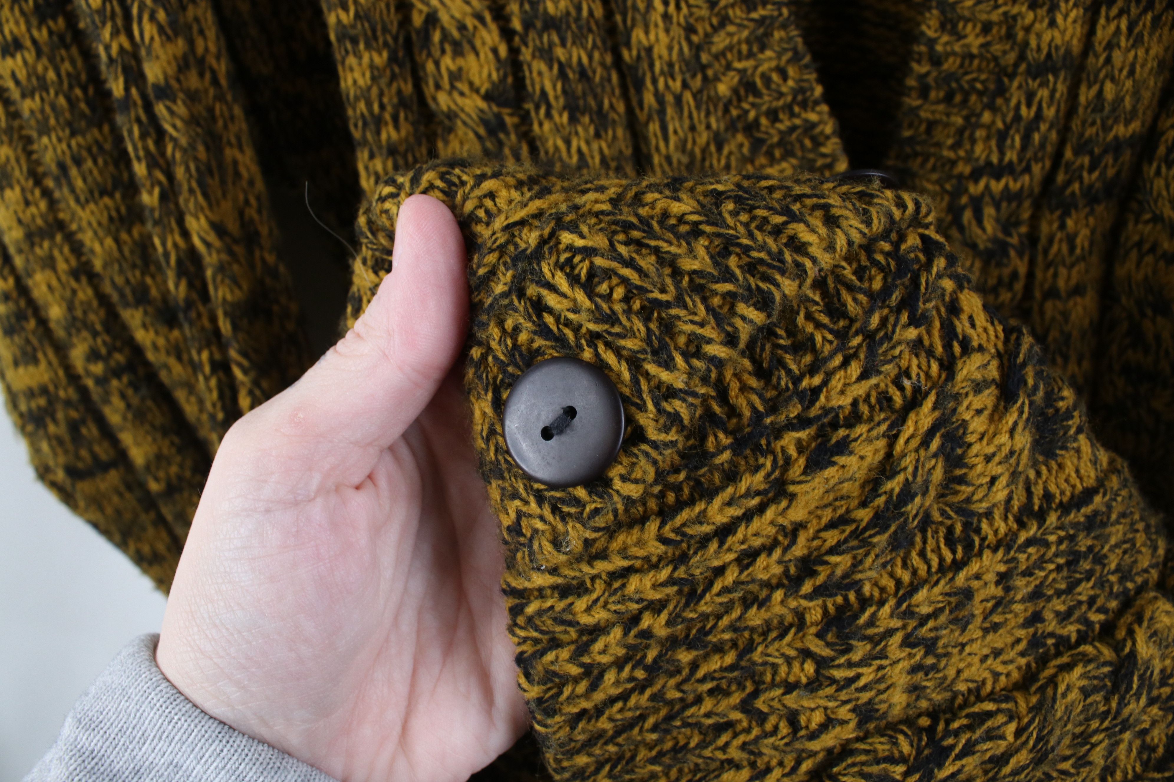 Vintage Vintage 90s Streetwear Chunky Knit Cardigan Sweater Yellow Size XXL / US 16-18 / IT 52-54 - 4 Thumbnail