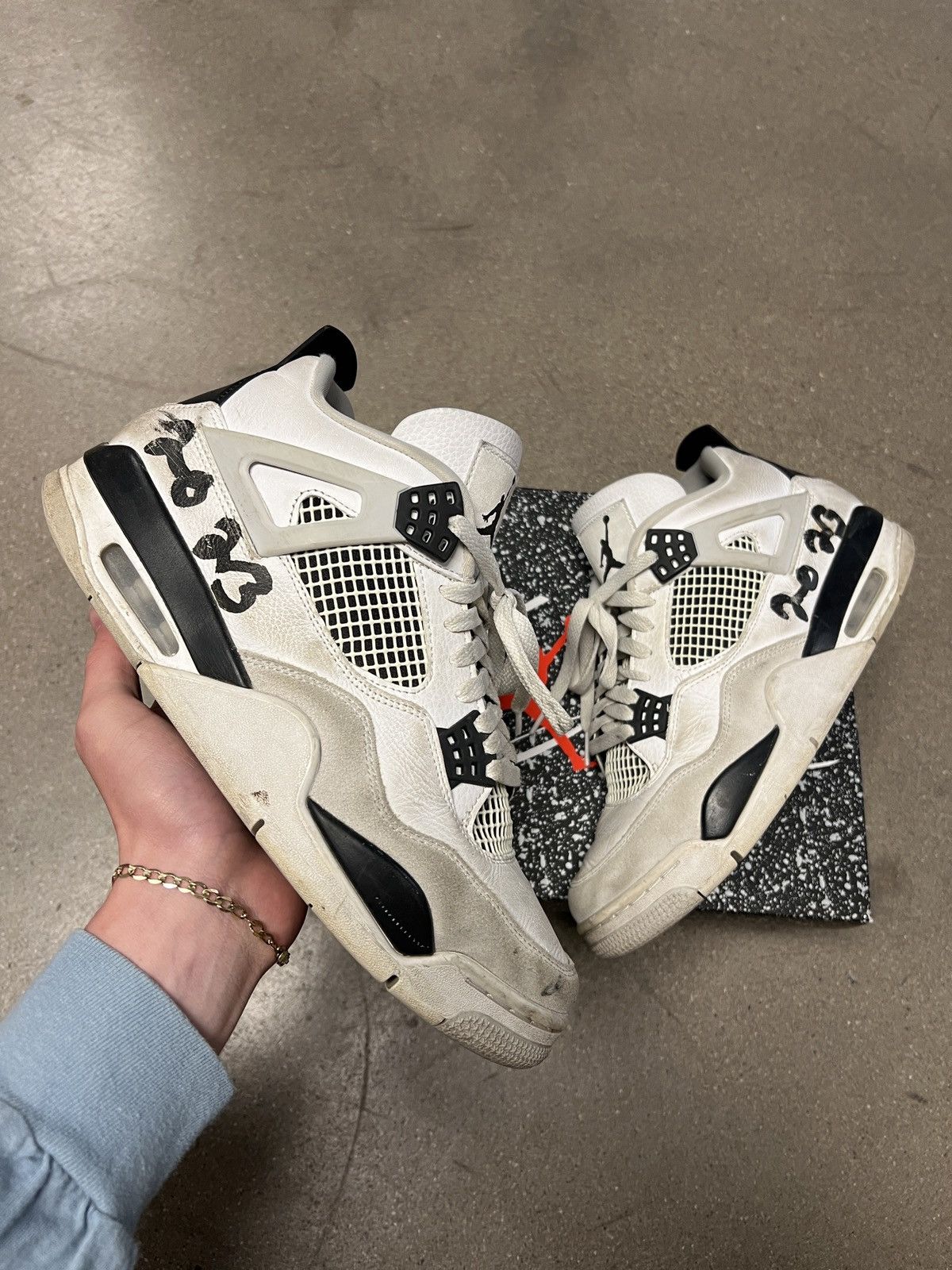 Asspizza Air Jordan 4 Military Black Size 10 Signed by Asspizza 2024 Size US 10 / EU 43 - 1 Thumbnail
