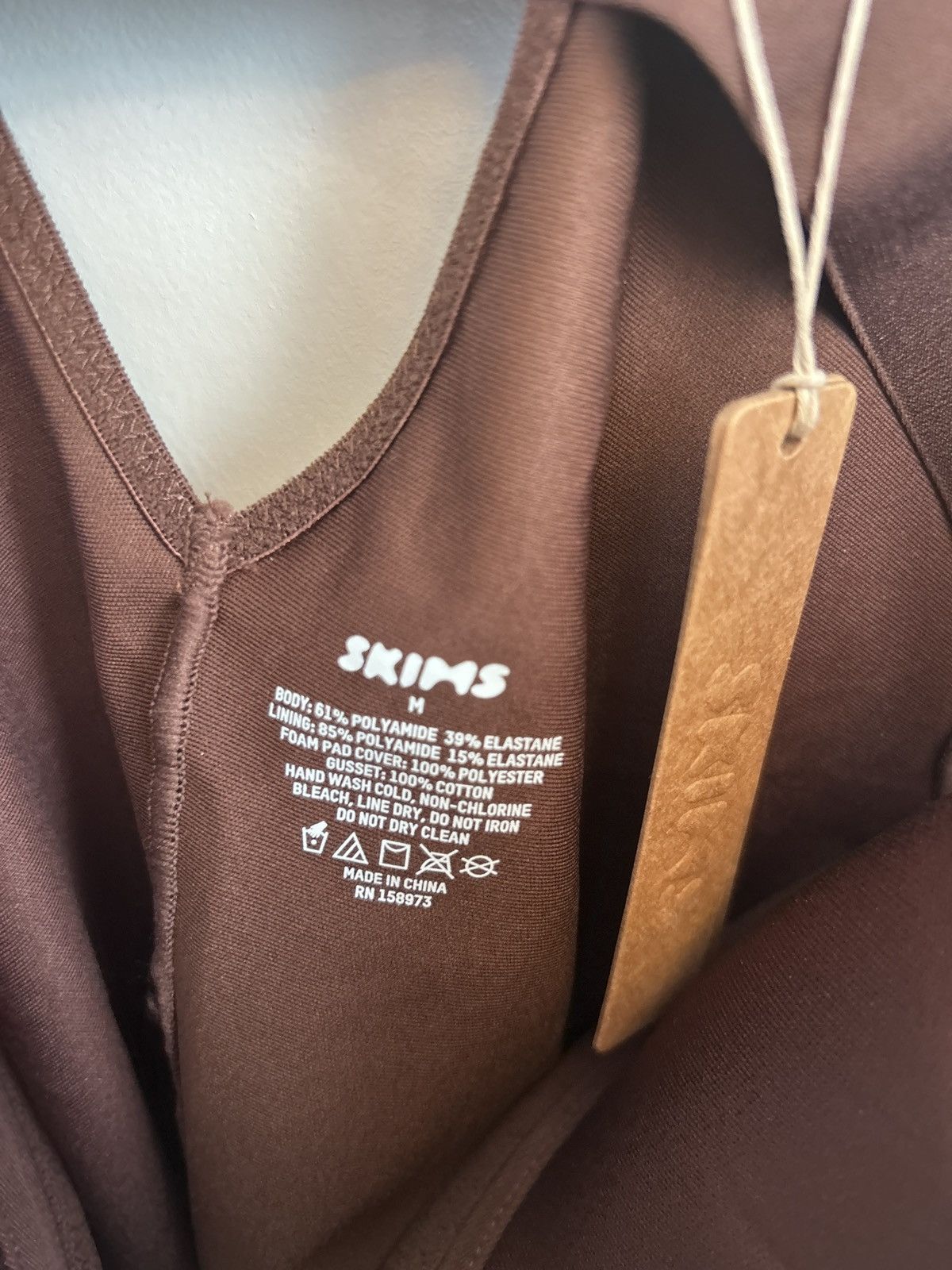 SKIMS Skims Body Molded Underwire Bodysuit Cocoa M NWT ( sold out) Size M / US 6-8 / IT 42-44 - 4 Thumbnail