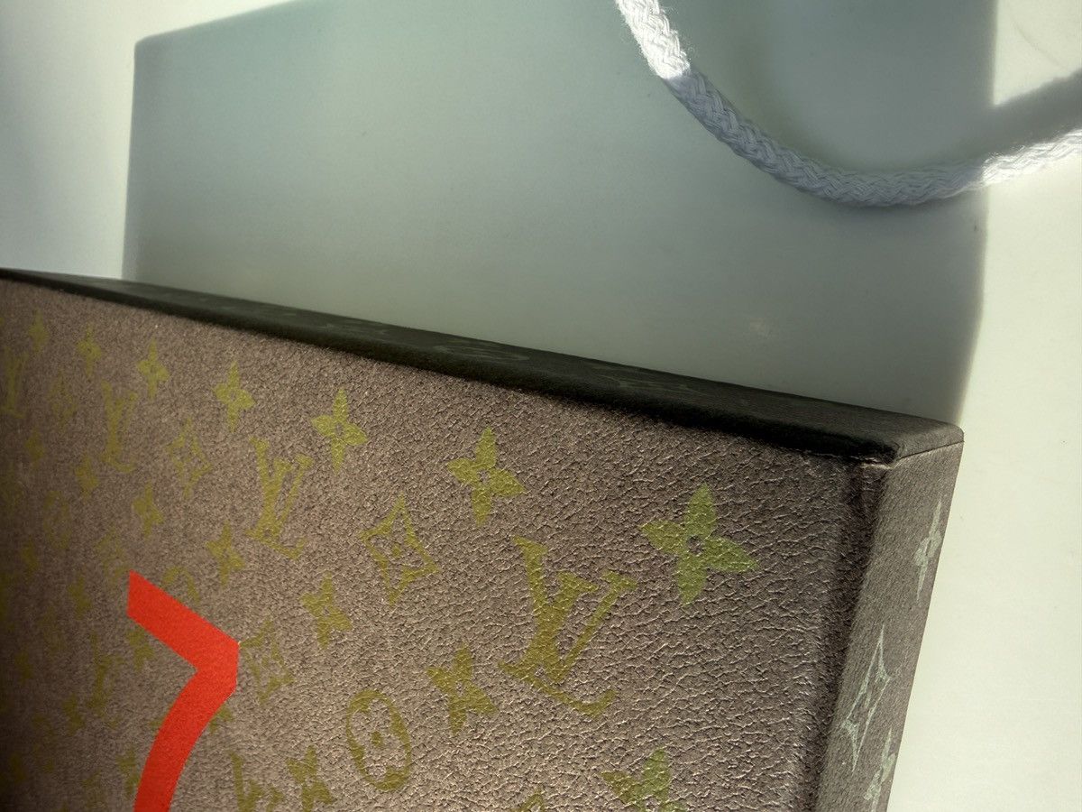 Louis Vuitton Louis Vuitton Virgil Abloh Puzzle Game Monogram 529 Pieces Size ONE SIZE - 4 Thumbnail