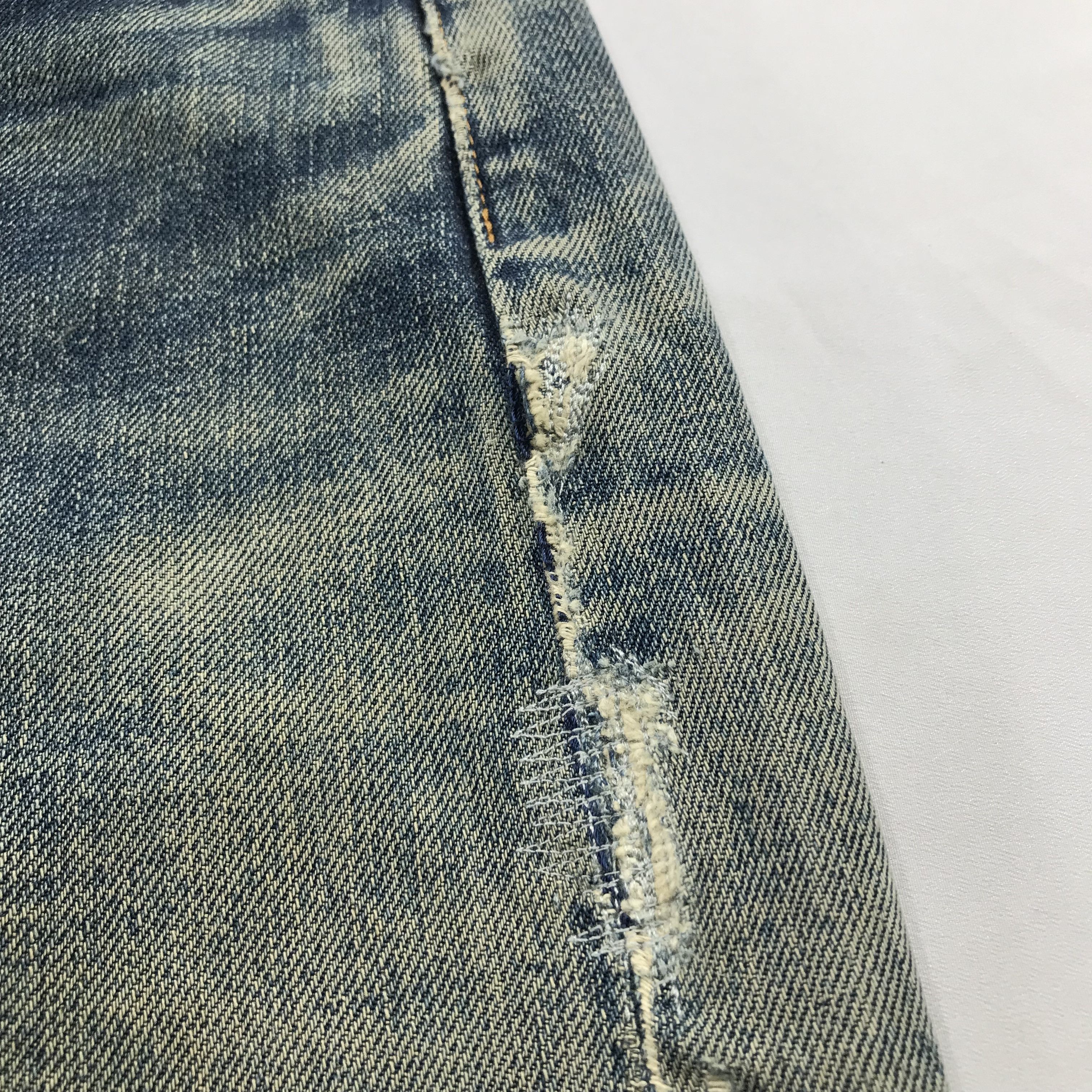 Levi's Vintage Levis 502 Jeans Selvedge Distressed Denim KJ3470 Size US 32 / EU 48 - 13 Thumbnail