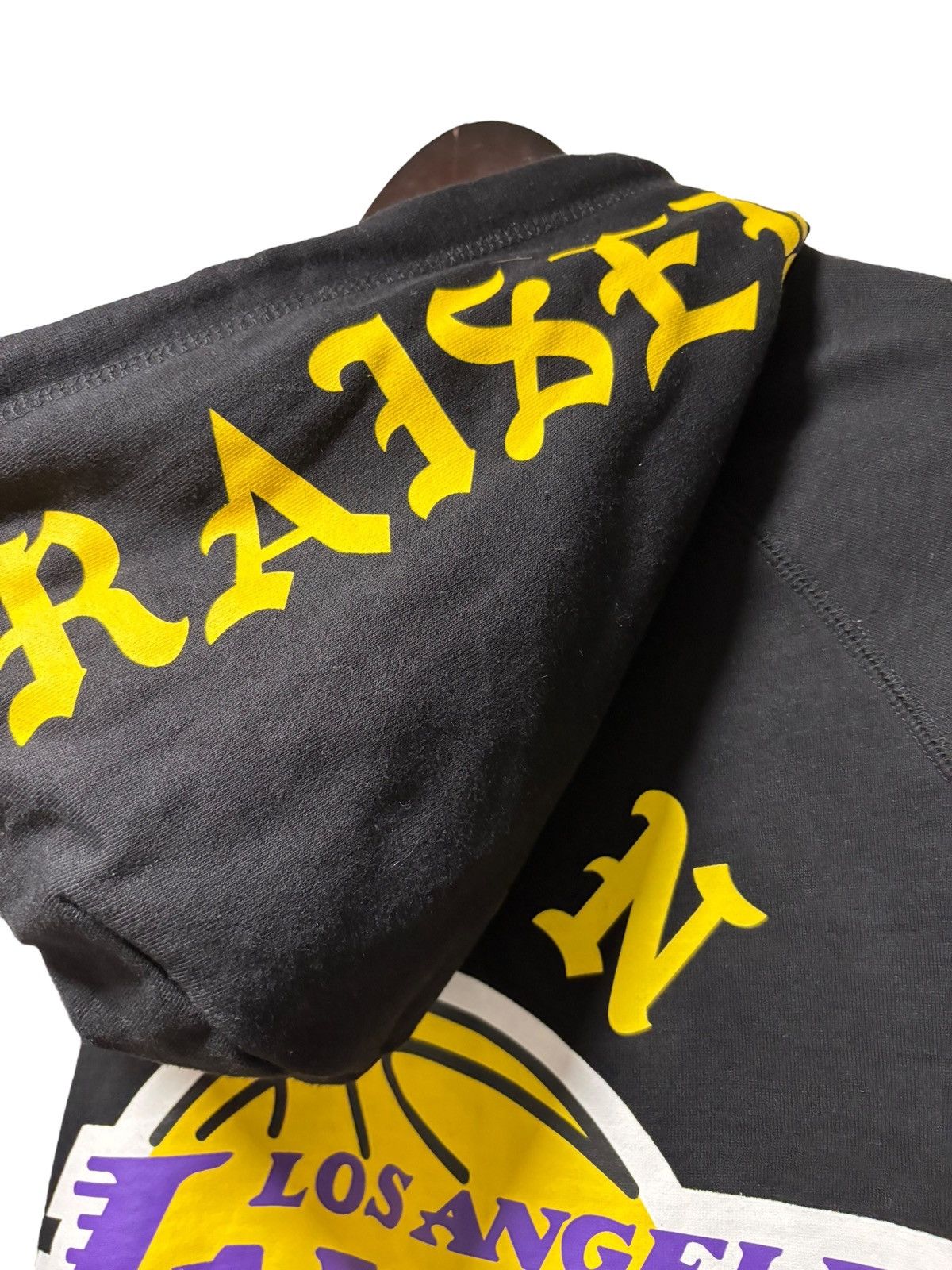 Born X Raised × NBA × New Era Born X Raised Los Angeles Lakers Hoodie Men’s Size Large Size US L / EU 52-54 / 3 - 10 Thumbnail