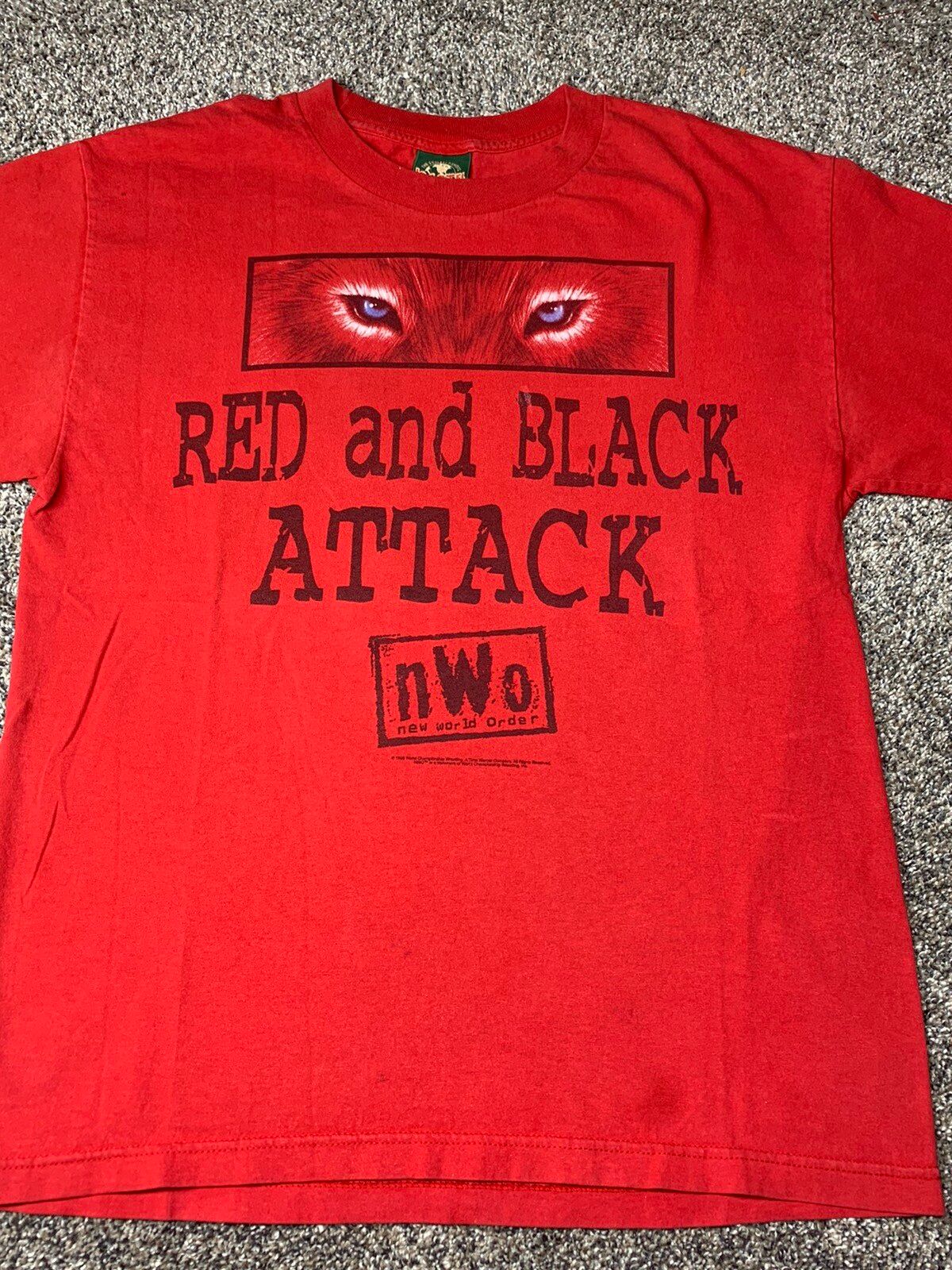 Vintage NWO black and red attack T-Shirt Size US L / EU 52-54 / 3 - 1 Preview