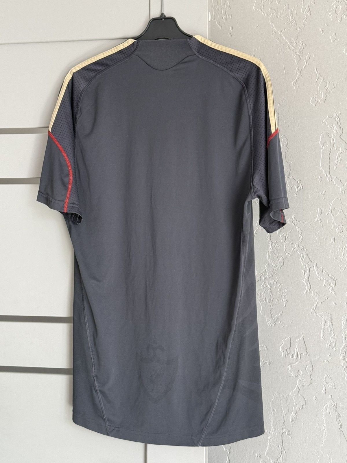 Vintage Liverpool 2009/2010 Adidas Away Football Shirt Soccer Jersey Size US M / EU 48-50 / 2 - 9 Thumbnail