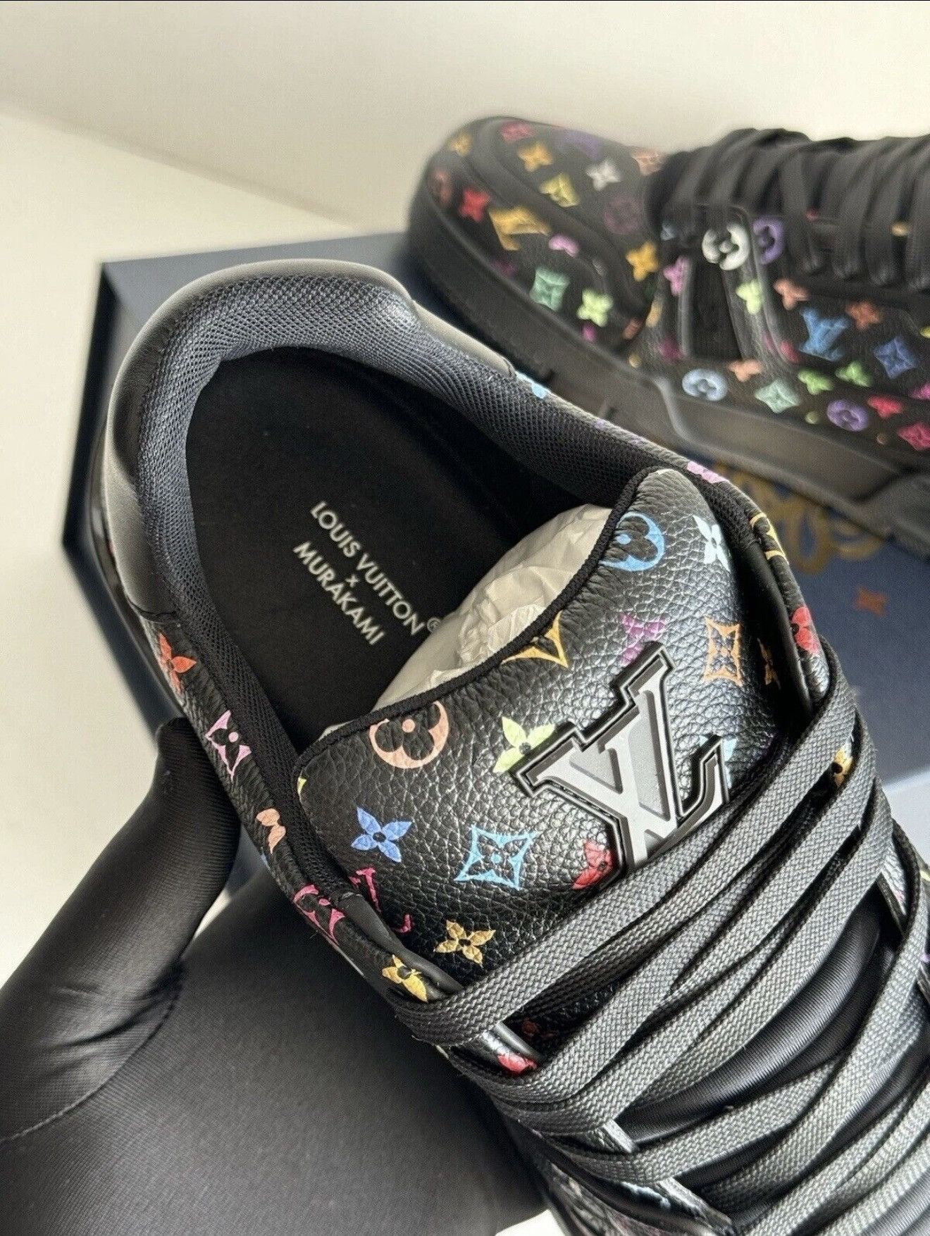 Louis Vuitton × Takashi Murakami Louis Vuitton LV x Murakami Black Multicolore Trainer Size US 11 / EU 44 - 2 Thumbnail