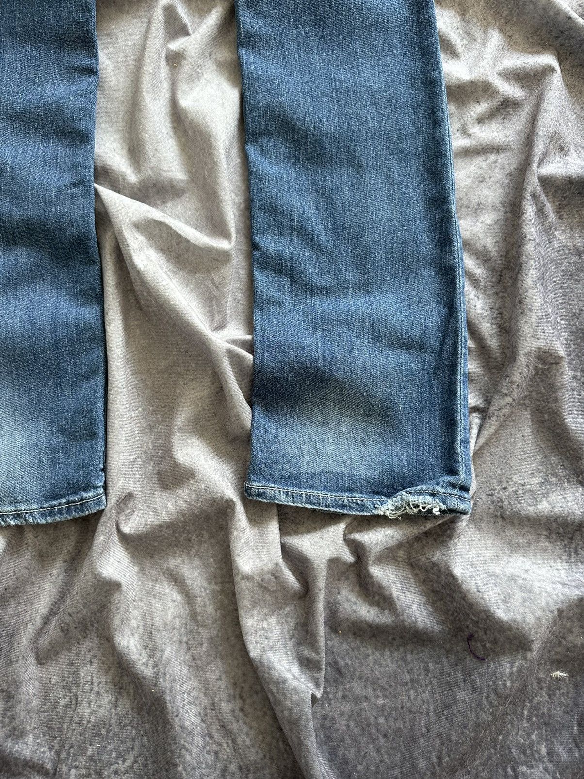 True Religion True Religion Straight Jeans Size 28" / US 6 / IT 42 - 3 Thumbnail