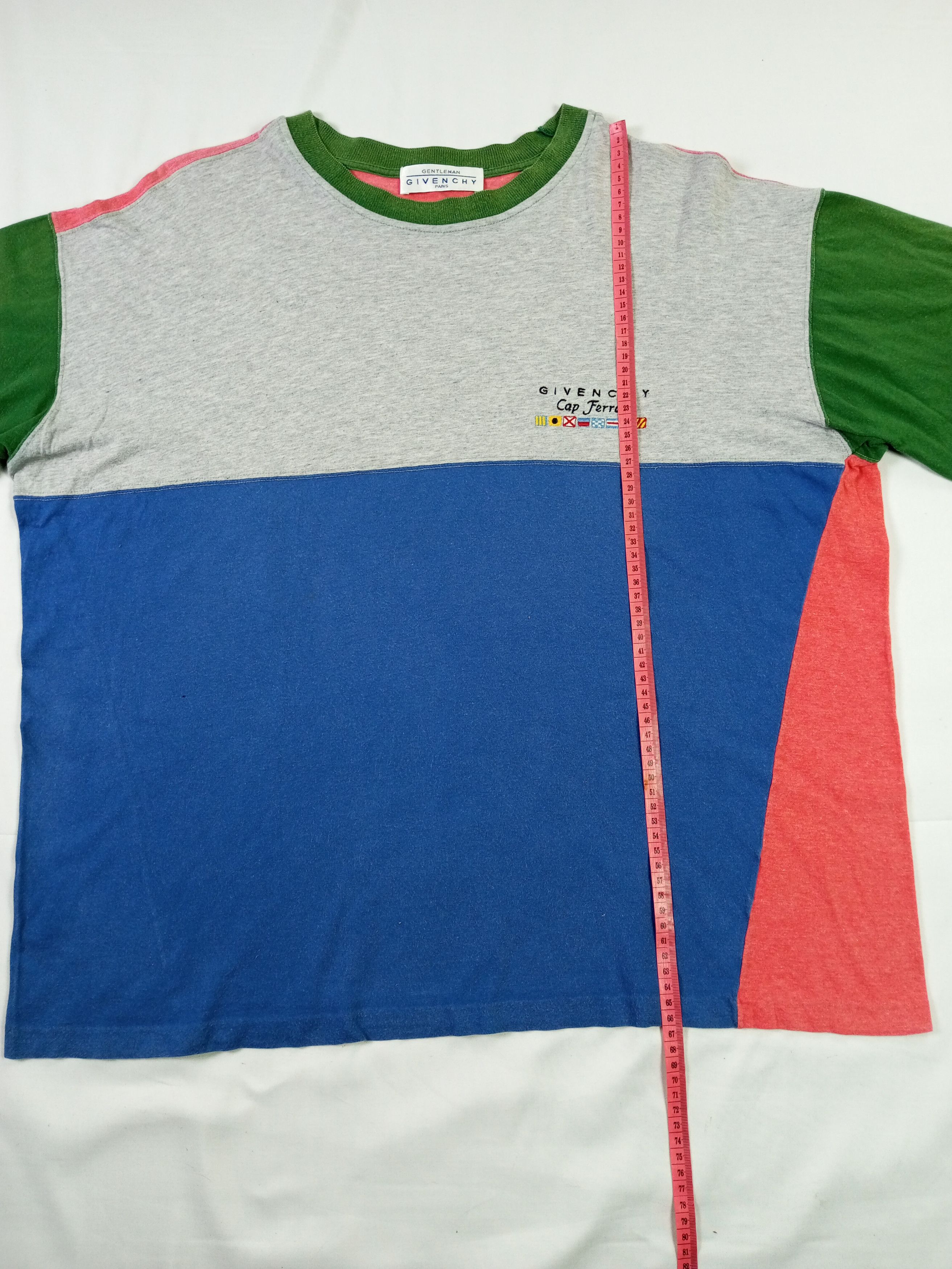 Givenchy 🔥GRAILSALE🔥 RARE Vtg Givenchy Tee Single Stitch Multicolor Size US XL / EU 56 / 4 - 7 Thumbnail