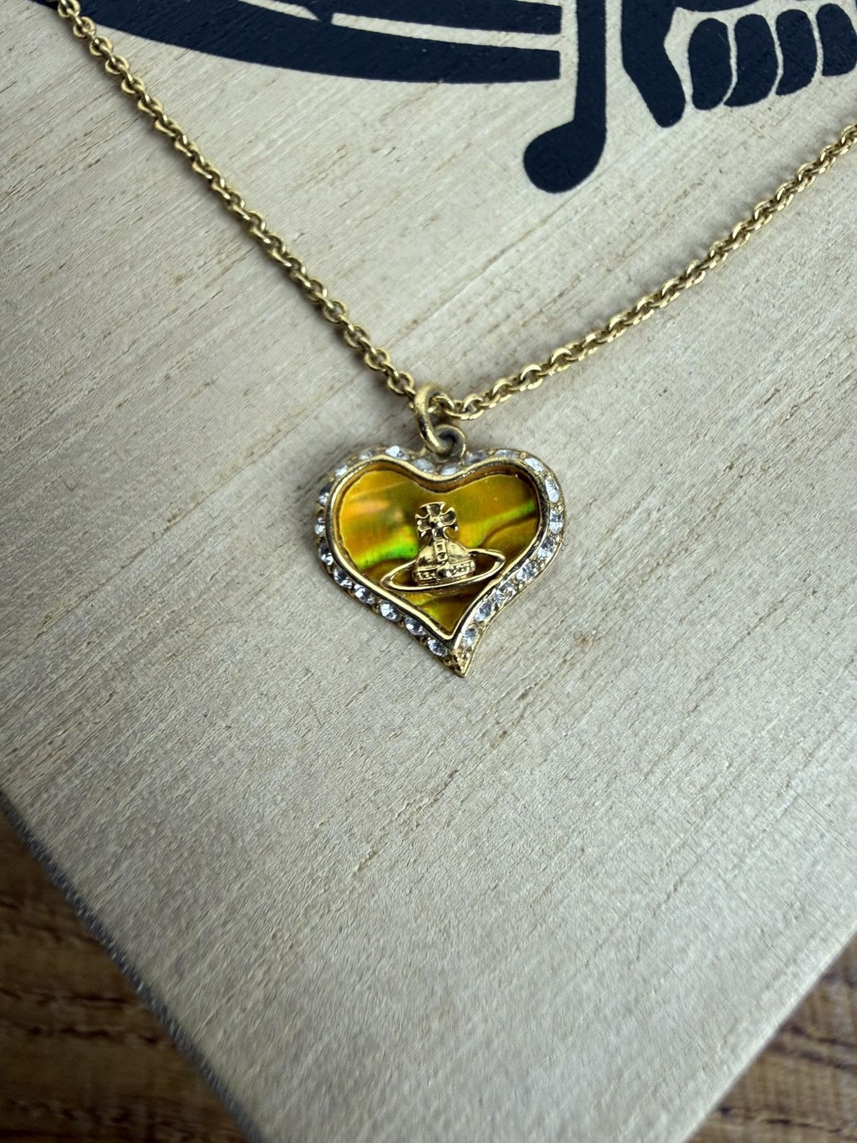 Vivienne Westwood Vivienne Westwood Petra Heart Pendane Necklace Rare Yellow Size ONE SIZE - 1 Thumbnail