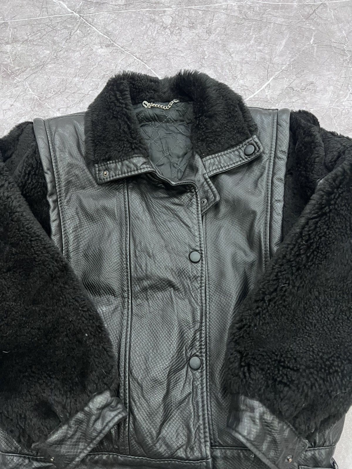 Japanese Brand × Vintage Vintage B3 Style Military Aeroforce Shearling Leather Jacket Size US S / EU 44-46 / 1 - 3 Thumbnail