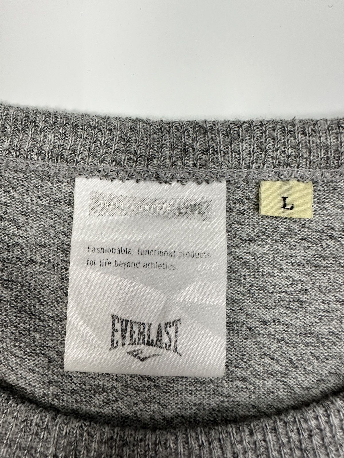 Everlast Vintage Y2k Everlast Center Spellout TShirt A638 Size US L / EU 52-54 / 3 - 7 Thumbnail