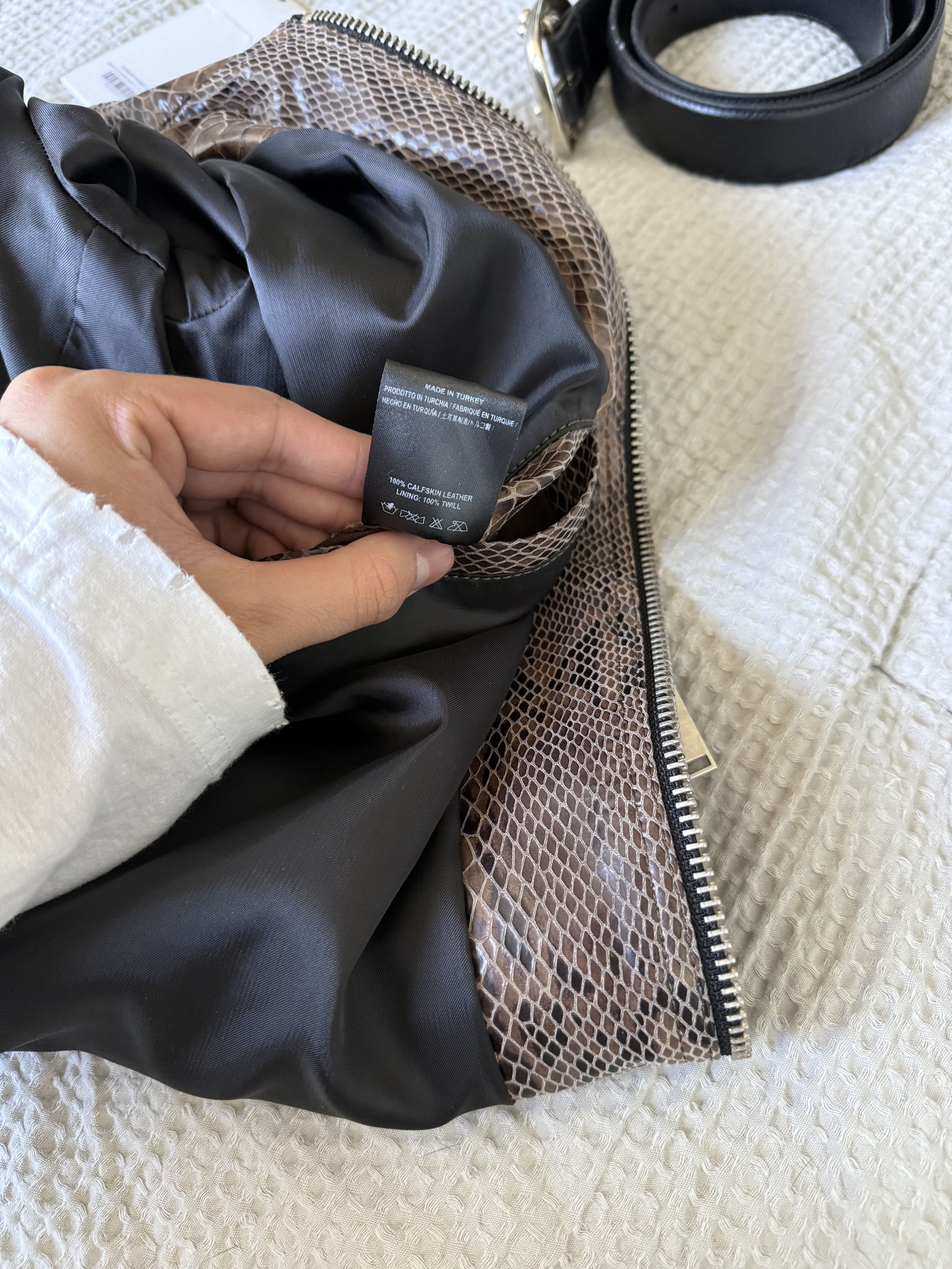 Vintage Vintage 100 percent python skin snake skin biker jacket Size US L / EU 52-54 / 3 - 9 Thumbnail