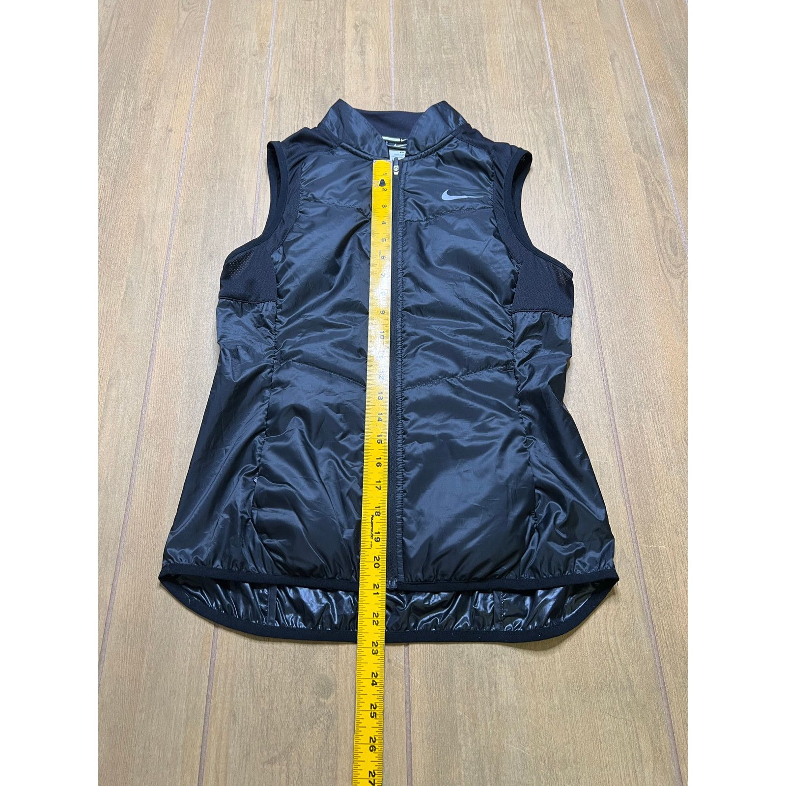 Nike NIKE POLYFILL RUNNING VEST WOMEN'S Sz Small gym workout Size S / US 4 / IT 40 - 4 Thumbnail