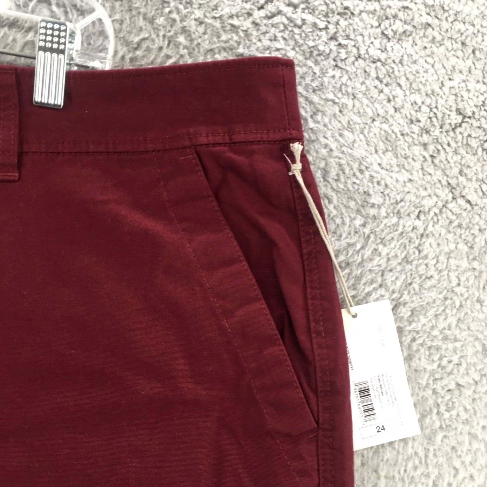 Vintage A New Day Chino Shorts Womens 24 Burgundy Cotton Blend Mid Rise Zip Fly NEW - Red, 5-Pocket, Regular, 4.5 Inseam, Shirtless? Size 42" / US 20 - 2 Thumbnail
