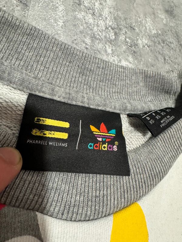 Adidas × Pharrell Adidas x Pharrell Williams Crewneck Sweatshirt XS Size US XS / EU 42 / 0 - 3 Thumbnail