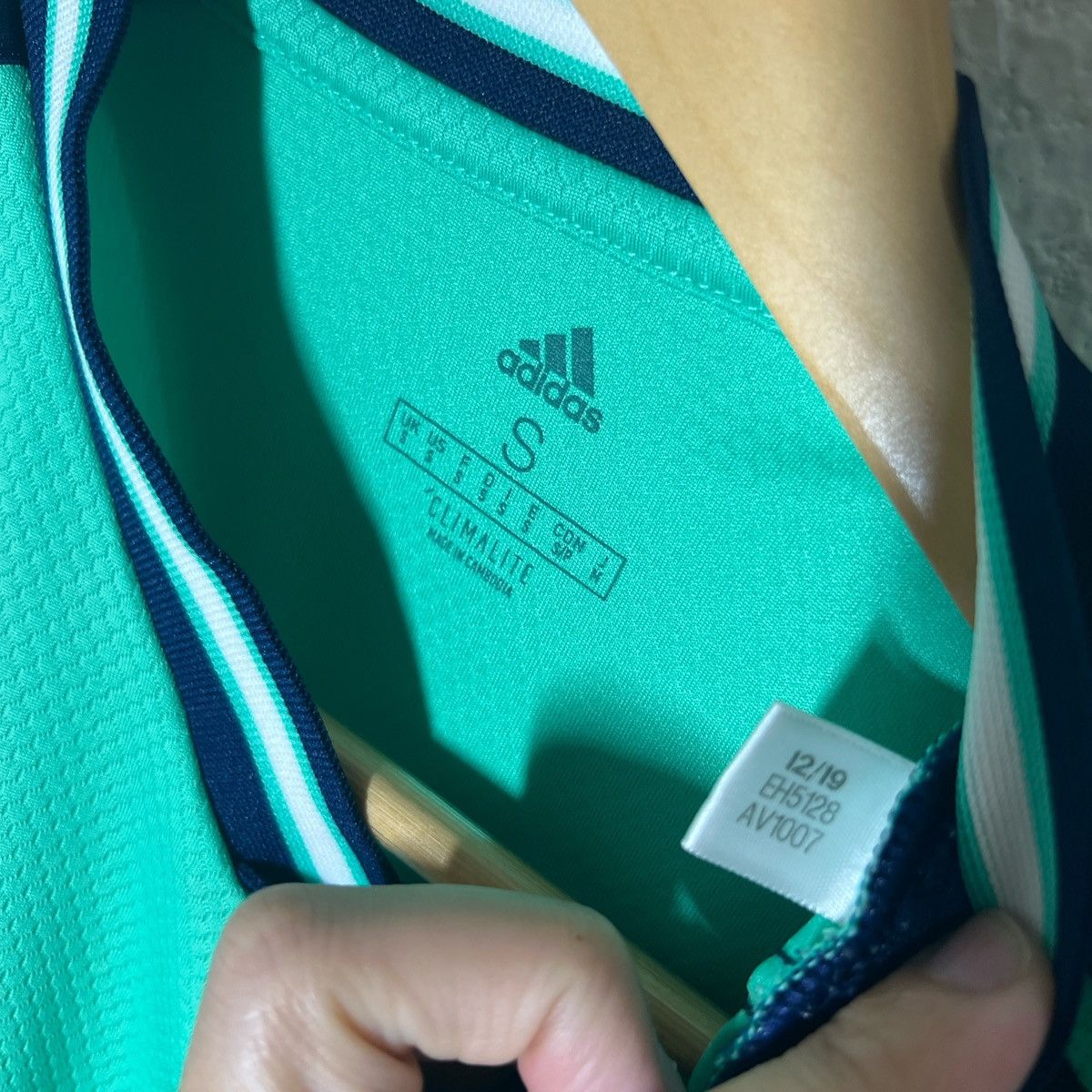 Adidas Real Madrid 2019-2020 Third Jersey | Vintage Soccer Size US S / EU 44-46 / 1 - 2 Thumbnail