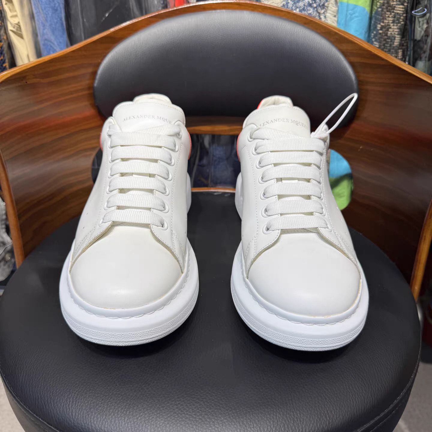 Alexander McQueen Alexander McQueen Platform Sneakers K15 Size US 11 / EU 44 - 2 Thumbnail
