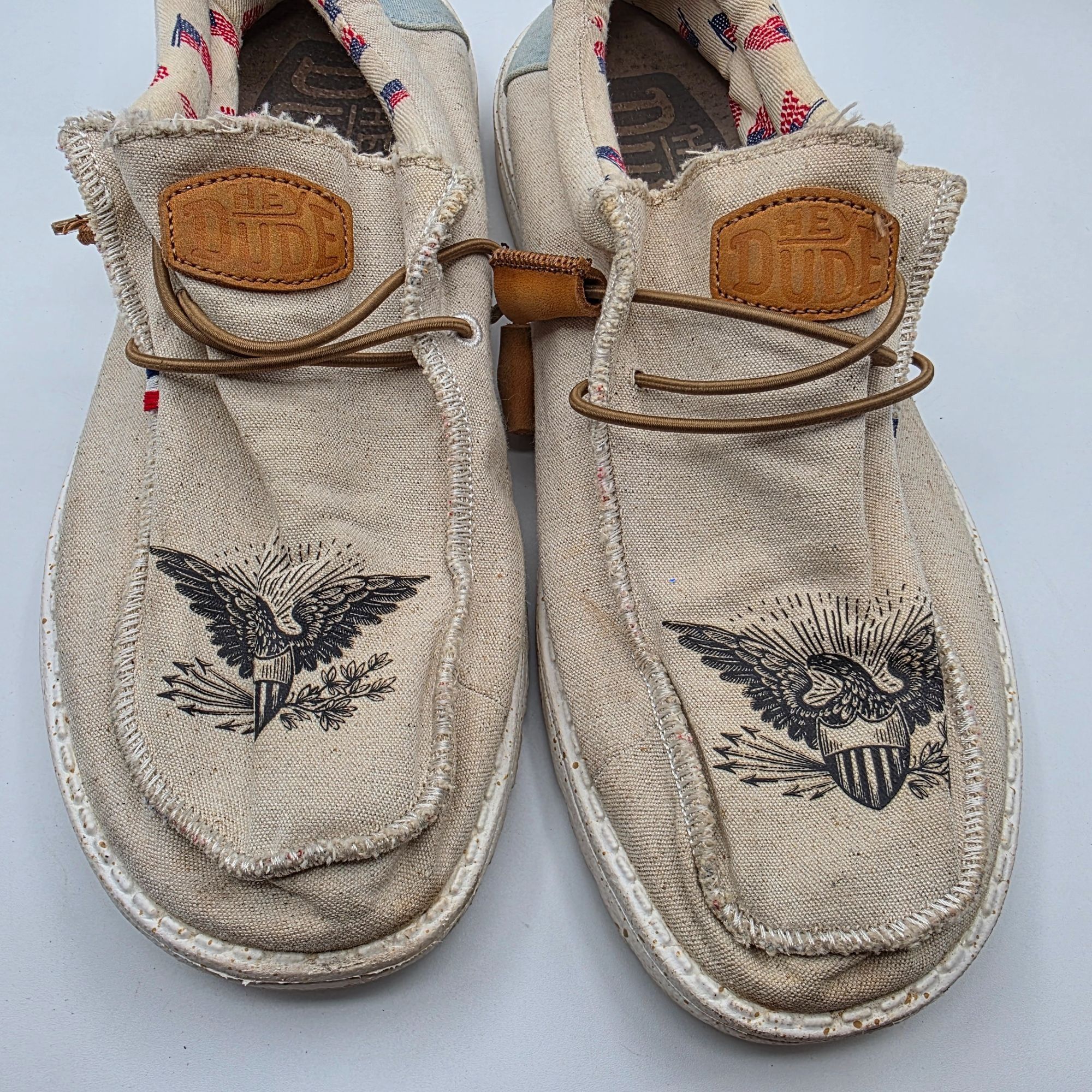 Other Hey Dude Wally Americana Flag Mens Size 9 Beige Casual Shoes Size US 9 / EU 42 - 10 Thumbnail