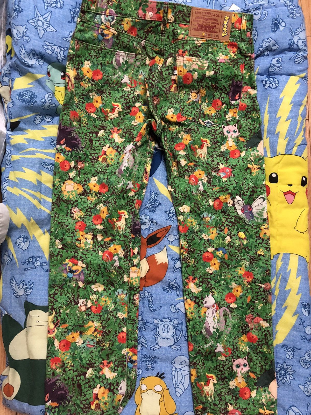 Levi's × Pokemon Pokémon x Levis Collaboration Size US 32 / EU 48 - 7 Thumbnail