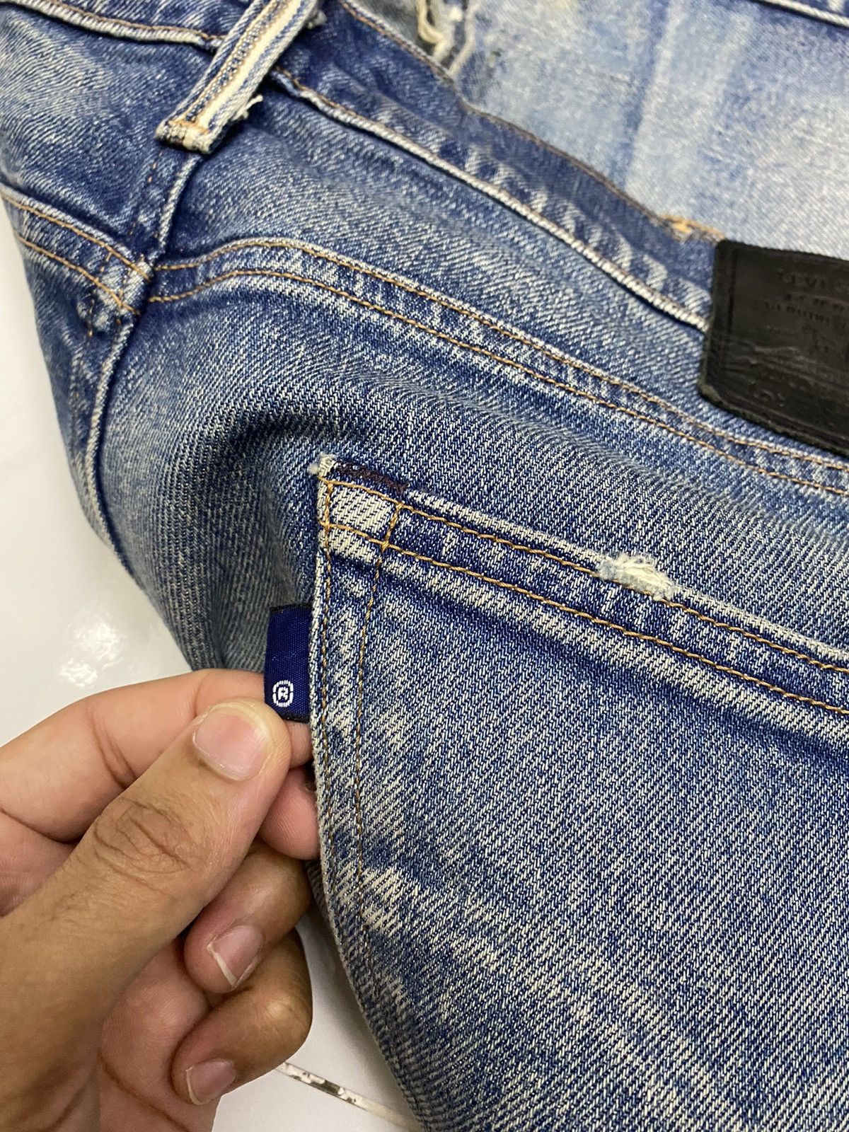 Japanese Brand × Levi's × Levi's Made & Crafted LEVIS MADE & CRAFT JAPAN MADE SELVEDGE DISTRESSED DENIM JEAN Size US 35 - 12 Thumbnail