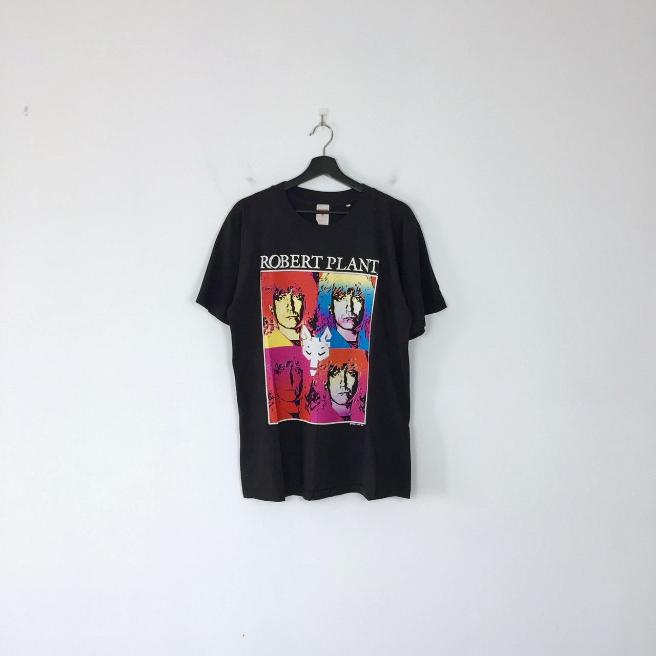 Vintage VINTAGE 1990 ROBERT PLANT MANIC NIRVANA TEE Size US L / EU 52-54 / 3 - 1 Thumbnail