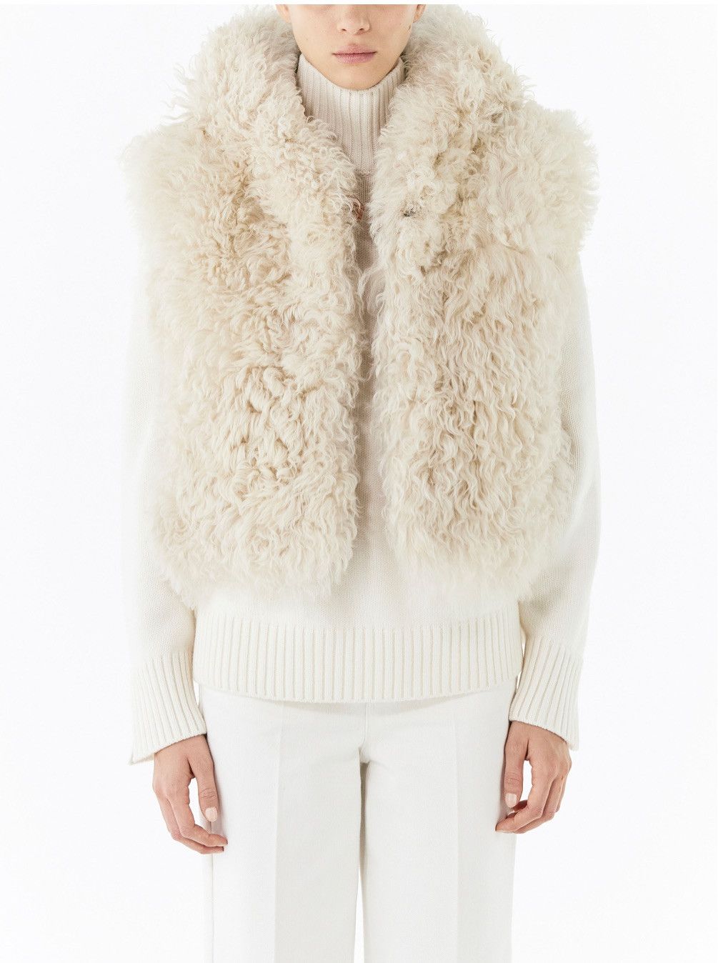 Loro Piana o1srvl11e1224 Shearling Curl Vest in Ivory Size M / US 6-8 / IT 42-44 - 4 Thumbnail
