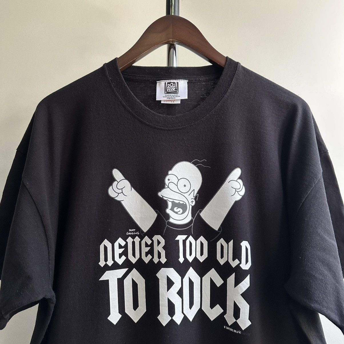 The Simpsons VINTAGE Y2K THE SIMPSONS NEVER TOO OLD TO ROCK PROMO TEE Size US XXL / EU 58 / 5 - 2 Thumbnail