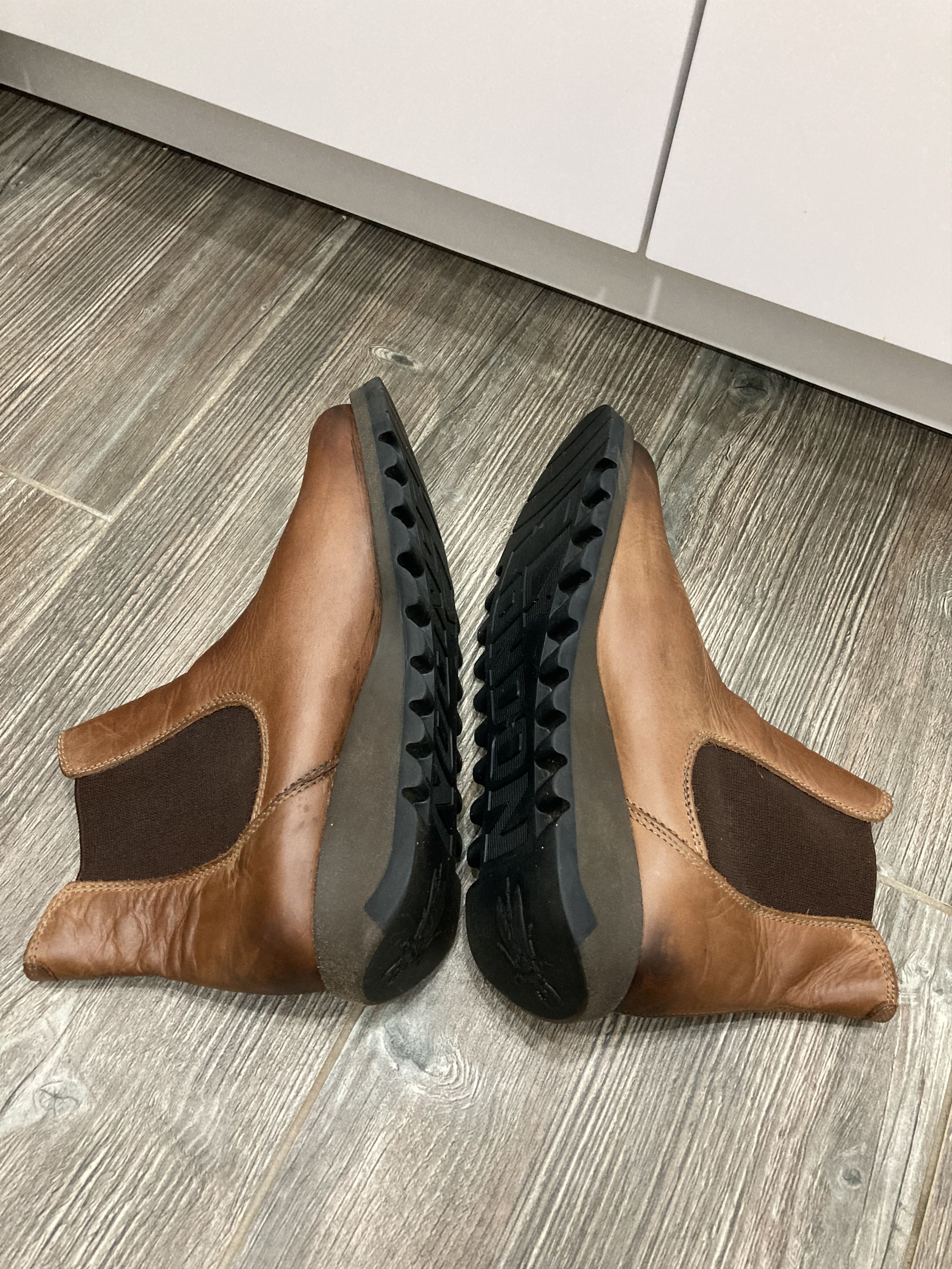 Fly London Fly London Camel Boots Chelsea Leather Ankle Casual Wedge Size US 9 / IT 39 - 5 Thumbnail