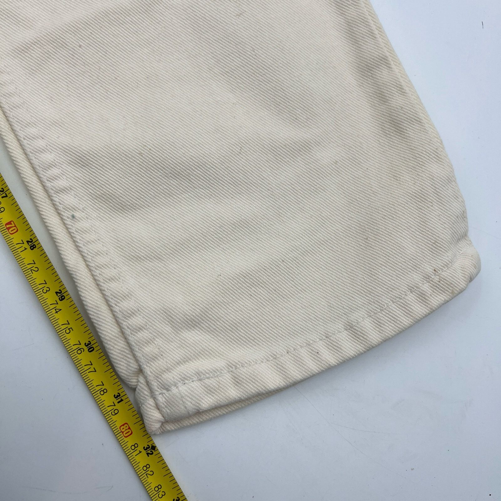 Gap × Vintage Vintage GAP Ivory Cotton Denim Jeans High Waisted Loose Fit Size 30" / US 8 / IT 44 - 9 Thumbnail