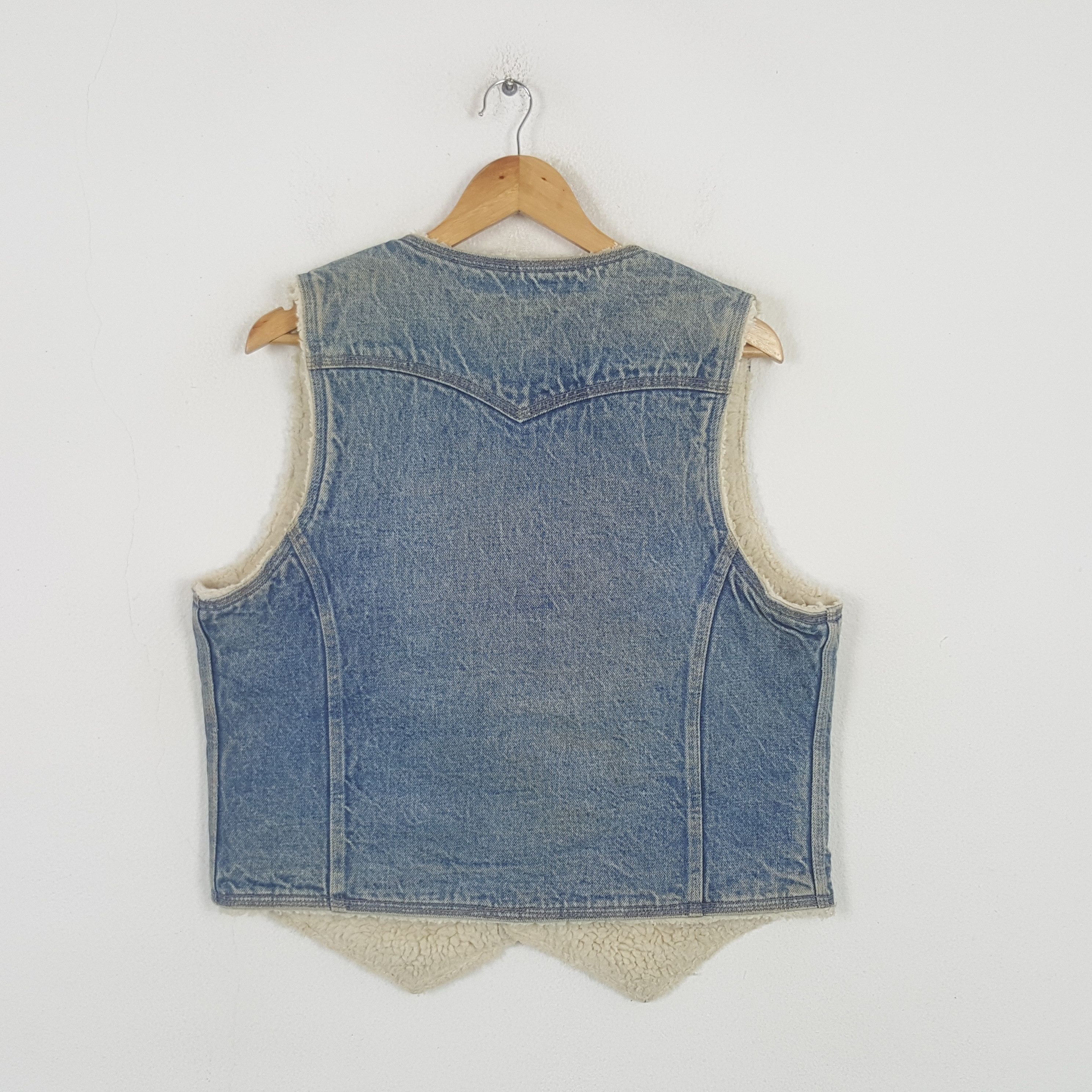 Levi's Vintage Levi's Strauss 80's Sherpa Denim Vest Jacket Size US M / EU 48-50 / 2 - 3 Thumbnail