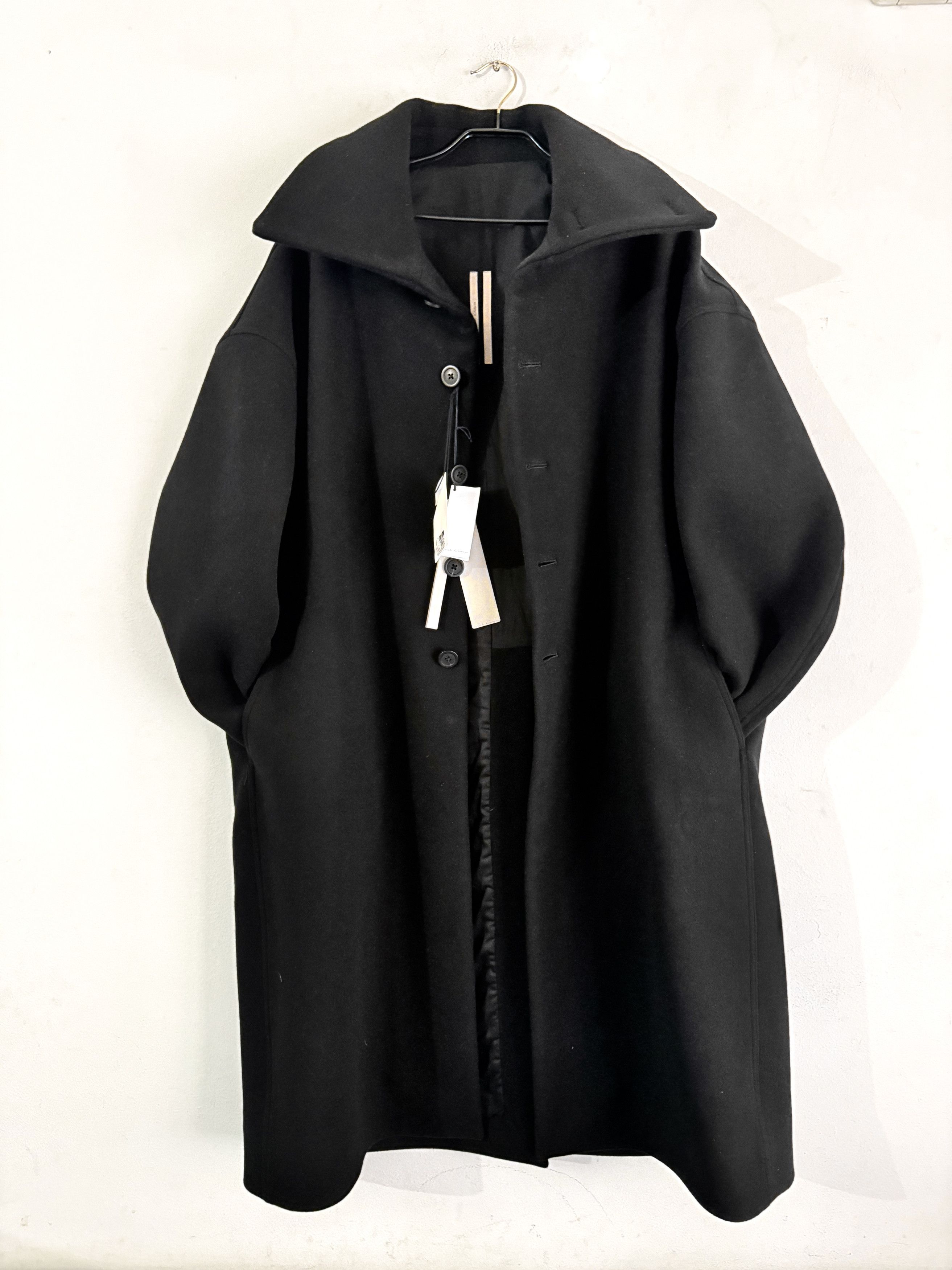 Rick Owens Runway FW25 Dracucollar Oversize Coat Size US M / EU 48-50 / 2 - 6 Thumbnail