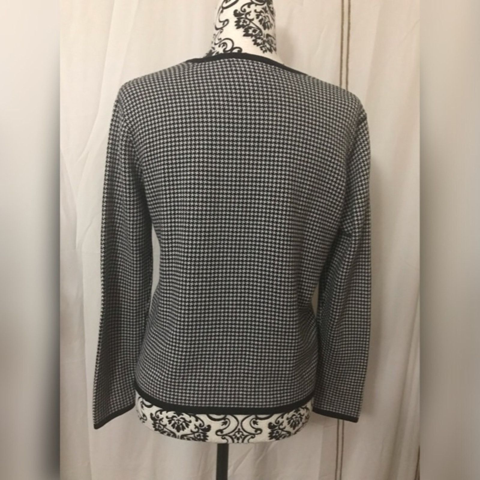 Other Petite Sophisticate Career Cardigan Sweater Size L / US 10 / IT 46 - 6 Thumbnail