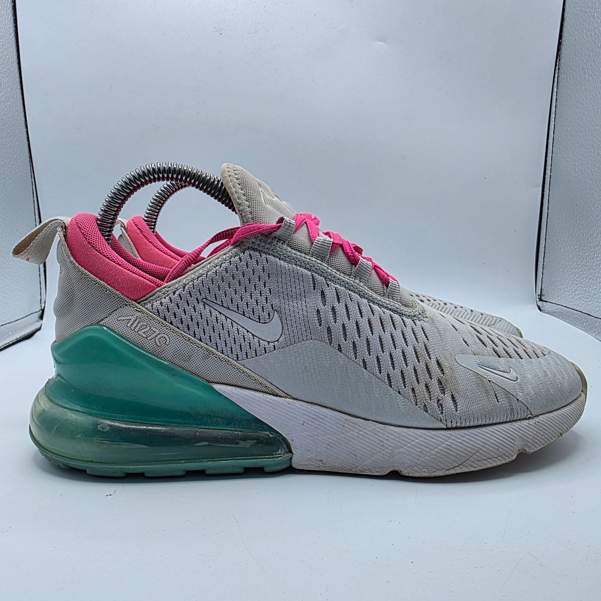 Nike Nike Air Max 270 South Beach Womens Size 8 Gray Pink Sneaker Size US 8 / IT 38 - 12 Thumbnail