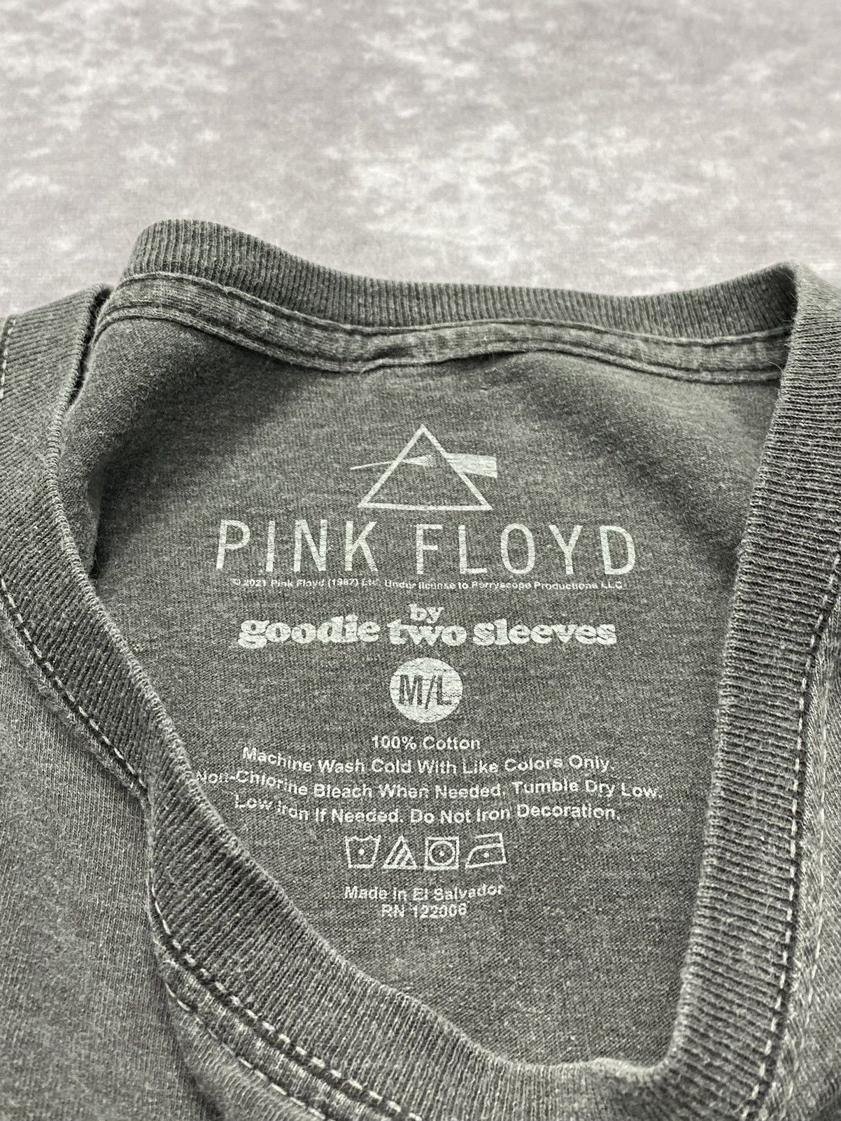 Vintage Vintage Pink Floyd Graphic Tee Size US XL / EU 56 / 4 - 2 Thumbnail