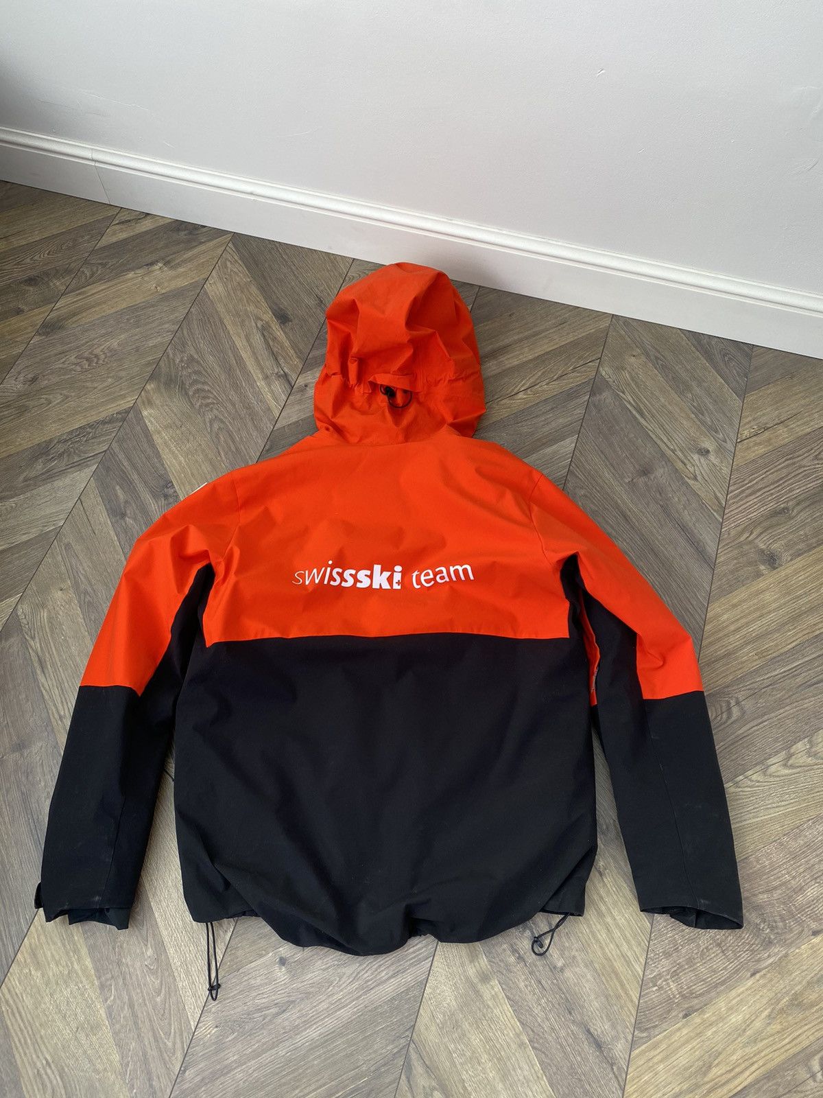 Odlo × Vintage Vintage Odlo Swiss Ski Team red Jacket Size US L / EU 52-54 / 3 - 17 Thumbnail