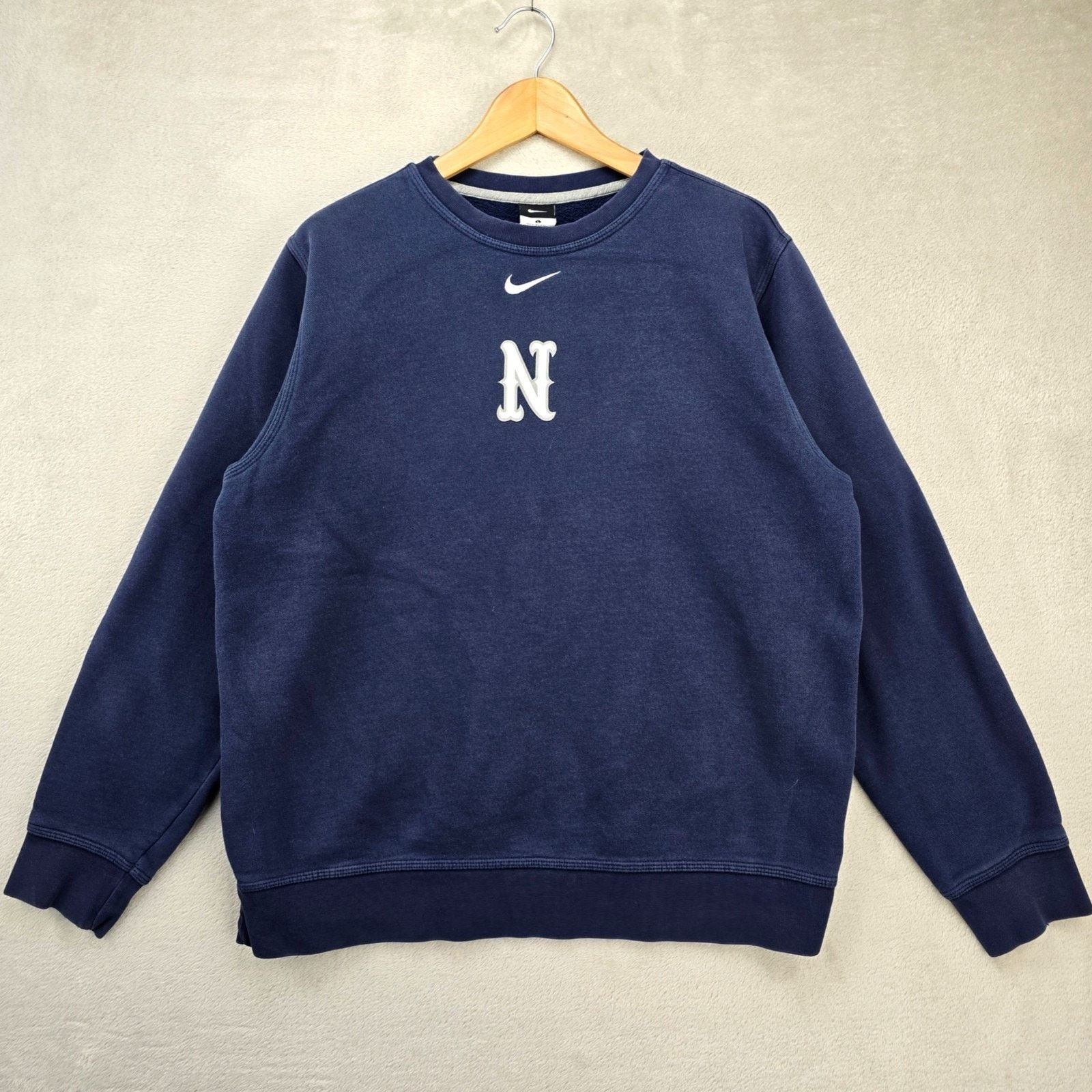 Nike Nike US Navy Football Sweatshirt Large Center Swoosh Y2K Vtg Size US L / EU 52-54 / 3 - 1 Thumbnail