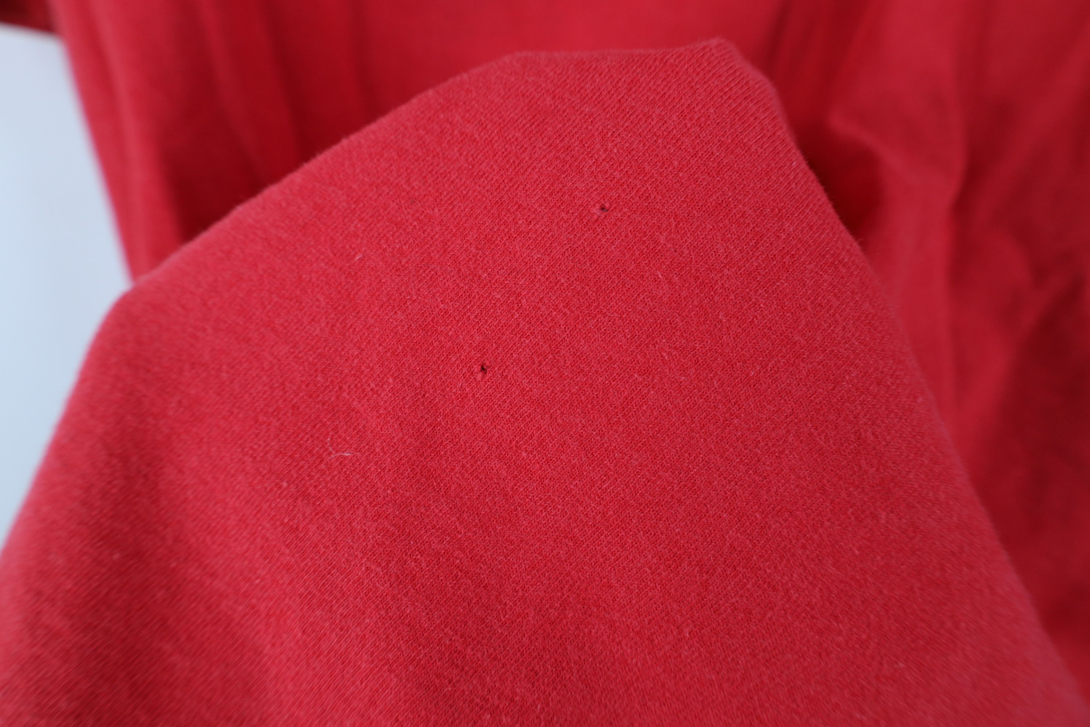 Tommy Hilfiger Vintage 90s Tommy Hilfiger Short Sleeve T-Shirt Red Size US L / EU 52-54 / 3 - 8 Thumbnail