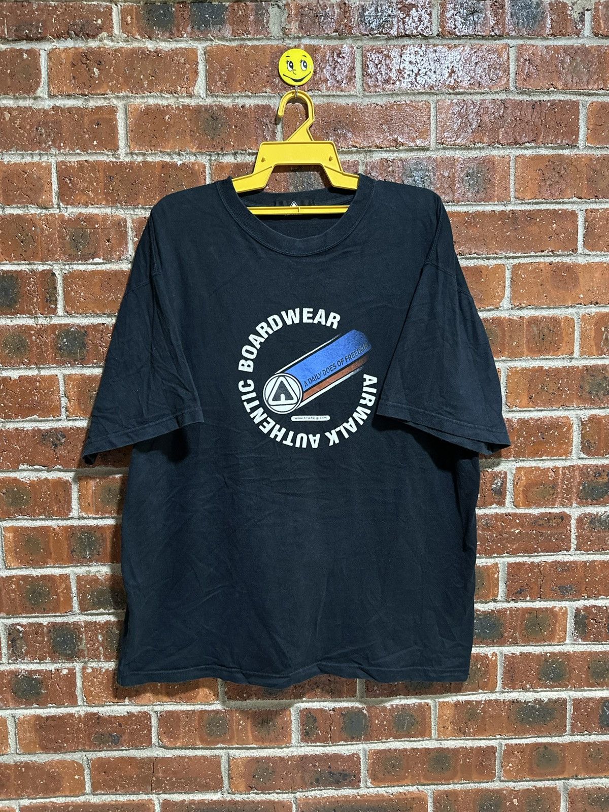 Airwalk Vintage Airwalk Authentic Board Wear Faded Tee Size US XXL / EU 58 / 5 - 1 Thumbnail
