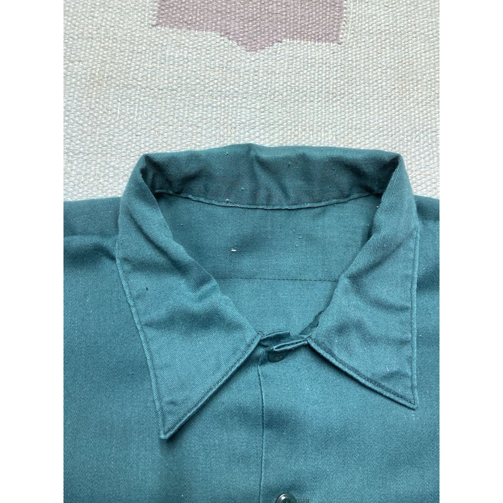 Vintage VINTAGE 70s long sleeve work shirt twill shirt XL distressed Size US XL / EU 56 / 4 - 6 Thumbnail