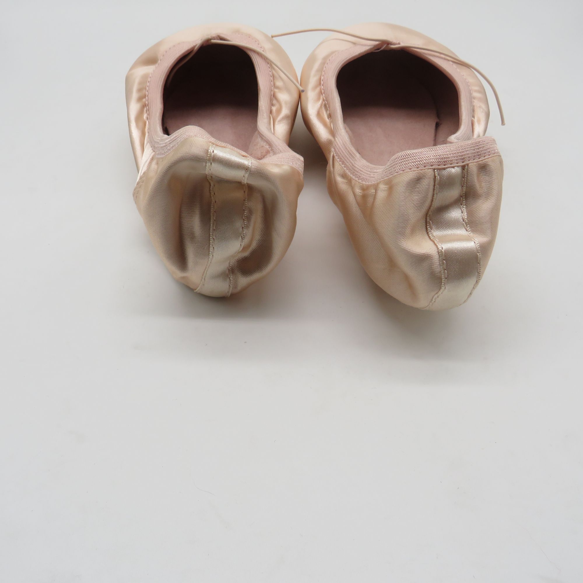 Other Capezio Satin Pointe Ballet Shoes 11.5W For Women NEW Size US 11.5 / IT 41.5 - 6 Thumbnail