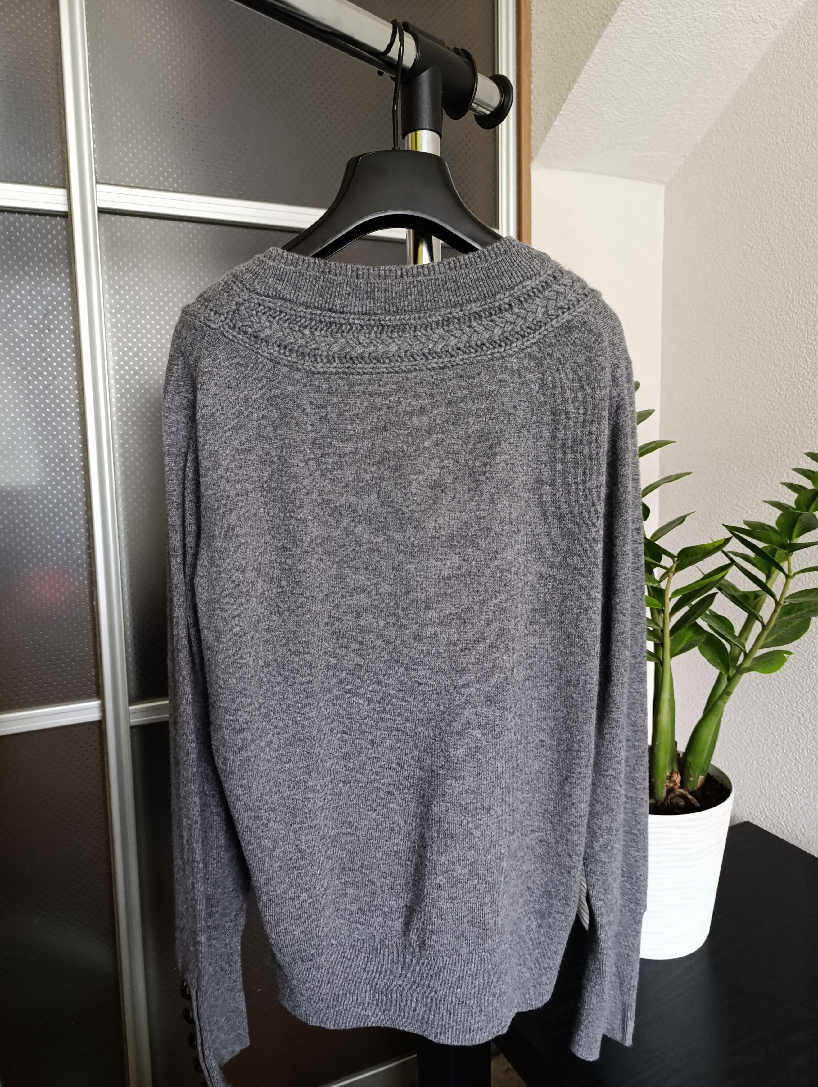 Burberry BURBERRY WOMENS CABLE KNIT YORK CASHMERE SWEATER Size L / US 10 / IT 46 - 14 Thumbnail