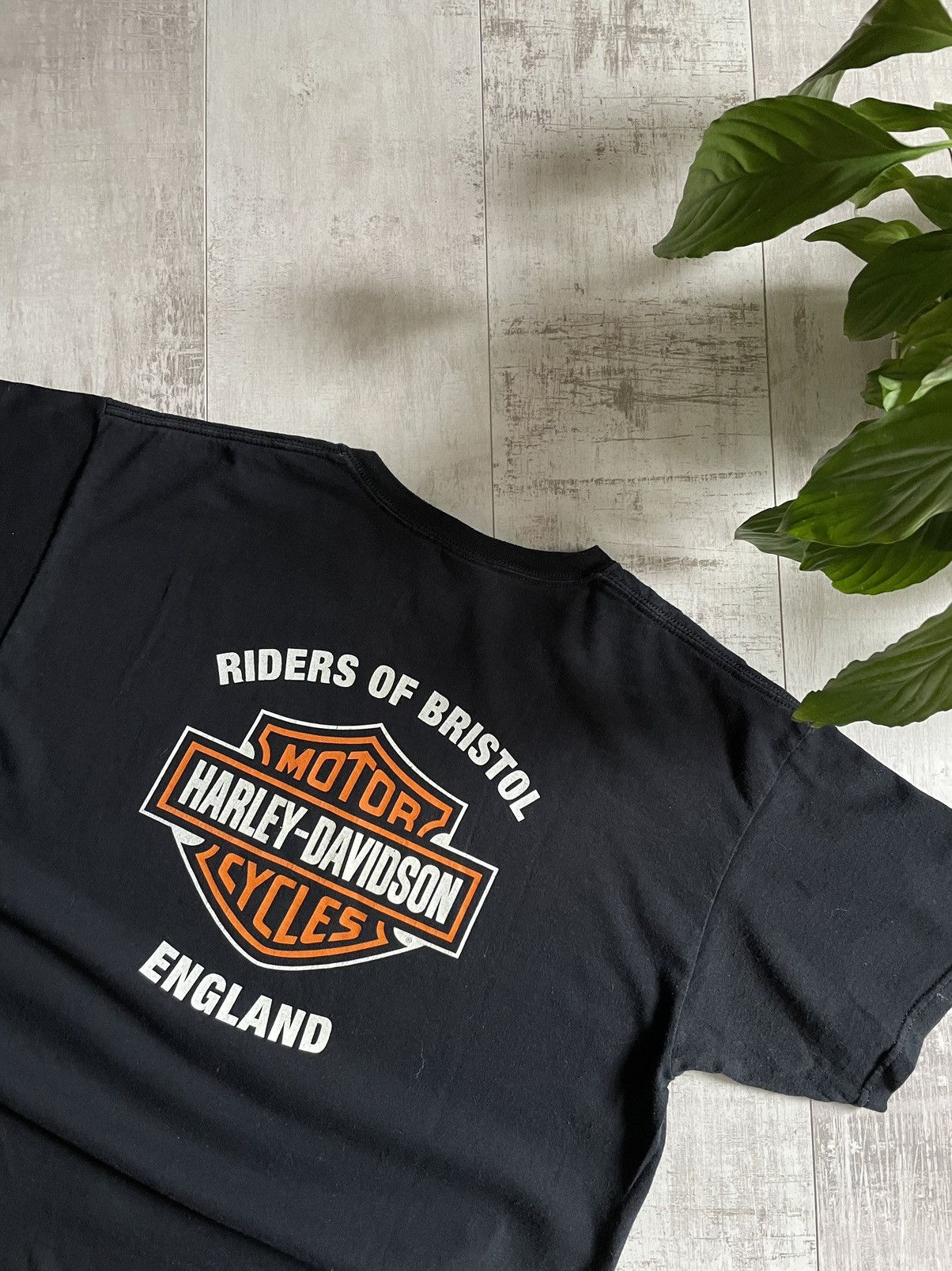 Harley Davidson × Vintage Vintage Harley Davidson Fire Logo T-Shirt England Motorcycle Size US L / EU 52-54 / 3 - 7 Thumbnail